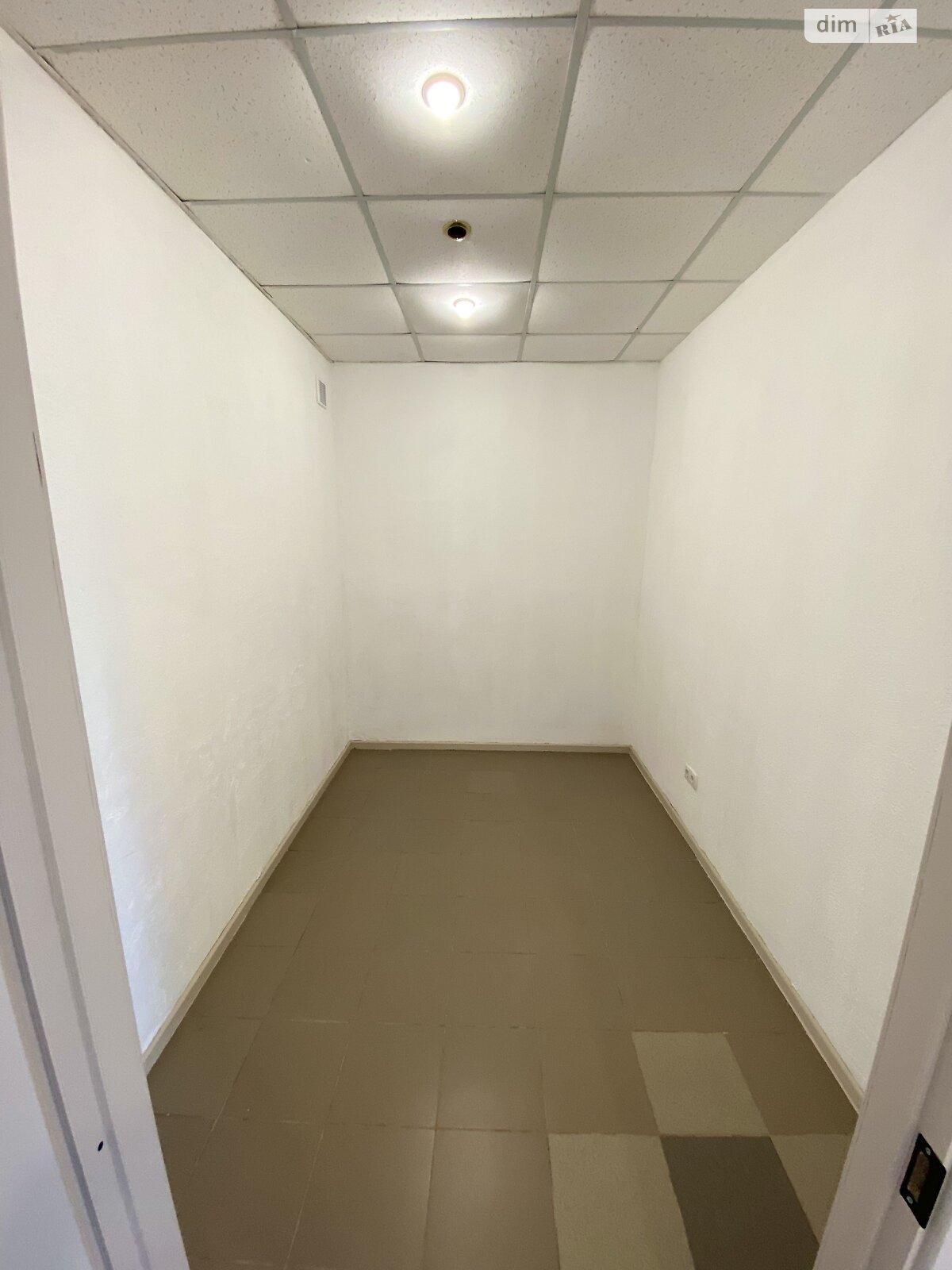 Коммерческое помещение в Первомайске, сдам в аренду по Киевская улица, район Первомайск, цена: 108 000 грн за объект фото 1