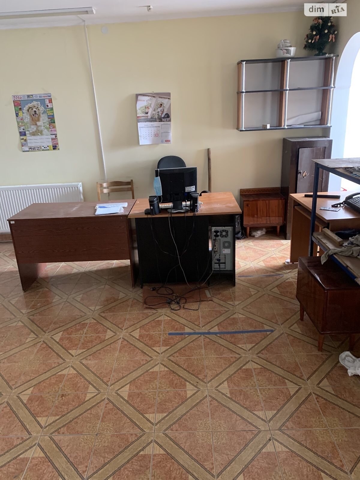 Комерційне приміщення в Петрикові, здам в оренду по Будного Степана вулиця, ціна: 10 000 грн за об’єкт фото 1 Комерційне приміщення в Петрикові, здам в оренду по Будного Степана вулиця, ціна: 10 000 грн за об’єкт фото 1