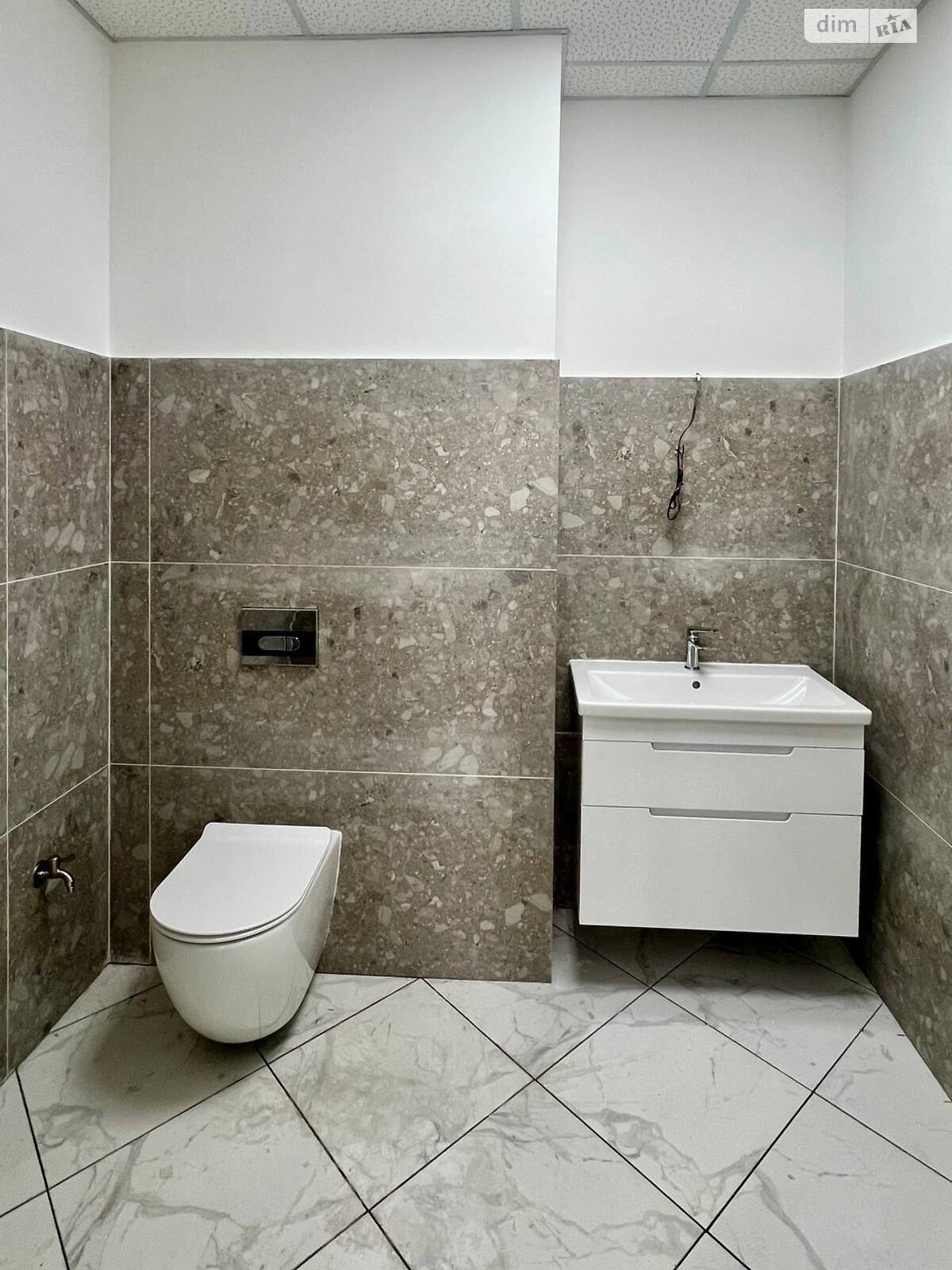 Коммерческое помещение в Полтаве, сдам в аренду по Дмитриева Николая улица 6, цена: 45 000 грн за объект фото 1 Коммерческое помещение в Полтаве, сдам в аренду по Дмитриева Николая улица 6, цена: 45 000 грн за объект фото 1