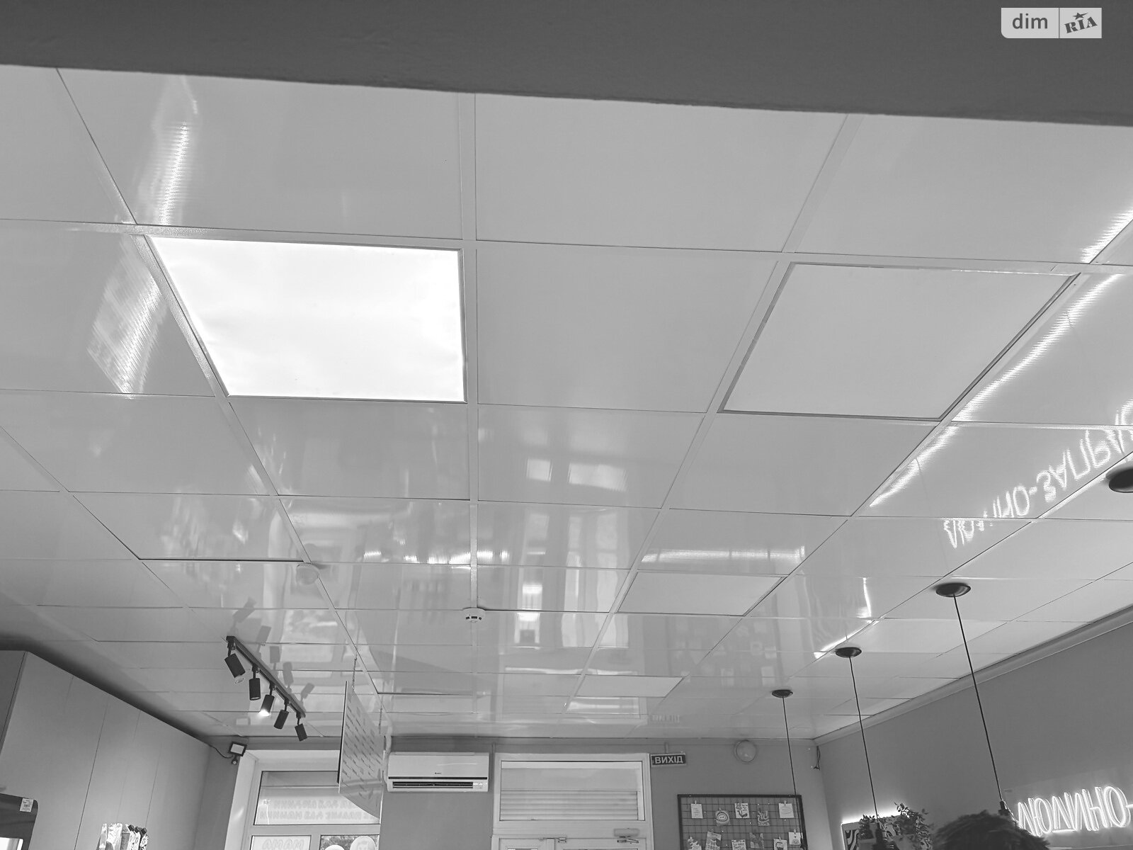 Коммерческое помещение в Полтаве, сдам в аренду по Черновола Вячеслава улица 2Б, район Центр, цена: 25 000 грн за объект фото 1