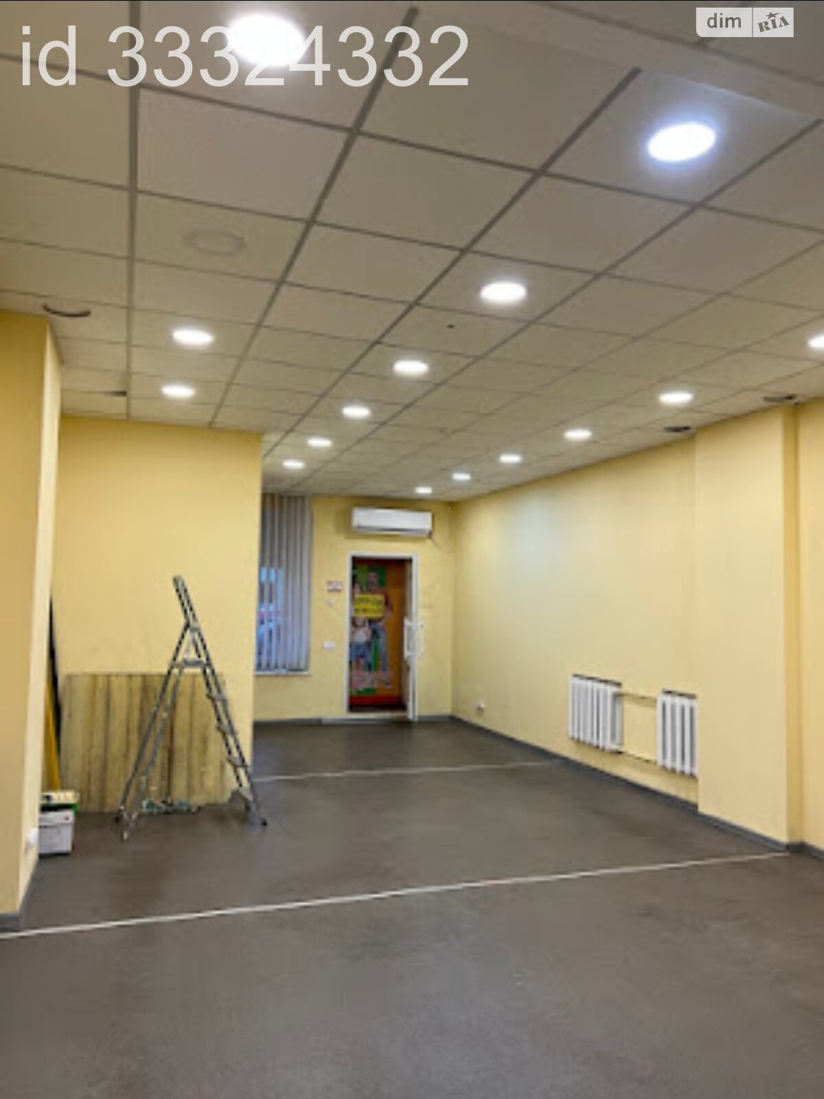 Комерційне приміщення в Полтаві, здам в оренду по Новий Базар вулиця 2/37, район Центр, ціна: 10 000 грн за об’єкт фото 1 Комерційне приміщення в Полтаві, здам в оренду по Новий Базар вулиця 2/37, район Центр, ціна: 10 000 грн за об’єкт фото 1