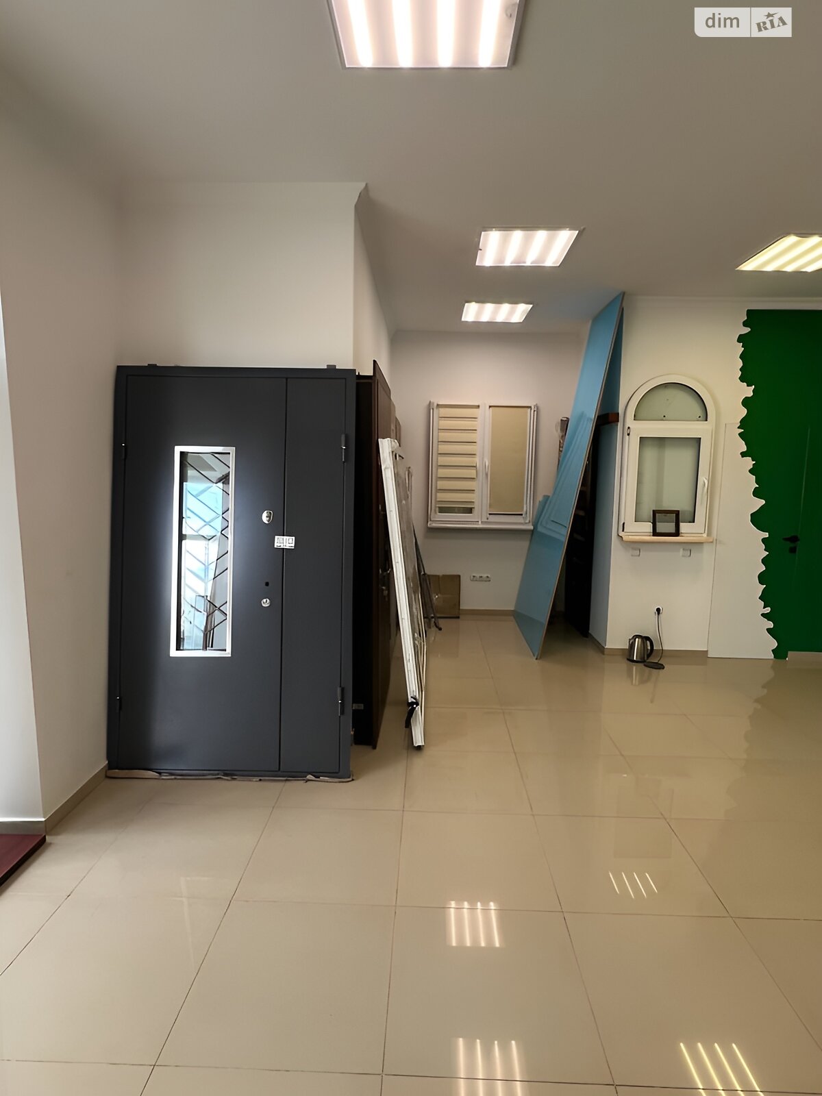 Коммерческое помещение в Пустомытах, Глинская улица 2, цена аренды: 25 050 грн за объект фото 1 Коммерческое помещение в Пустомытах, Глинская улица 2, цена аренды: 25 050 грн за объект фото 1