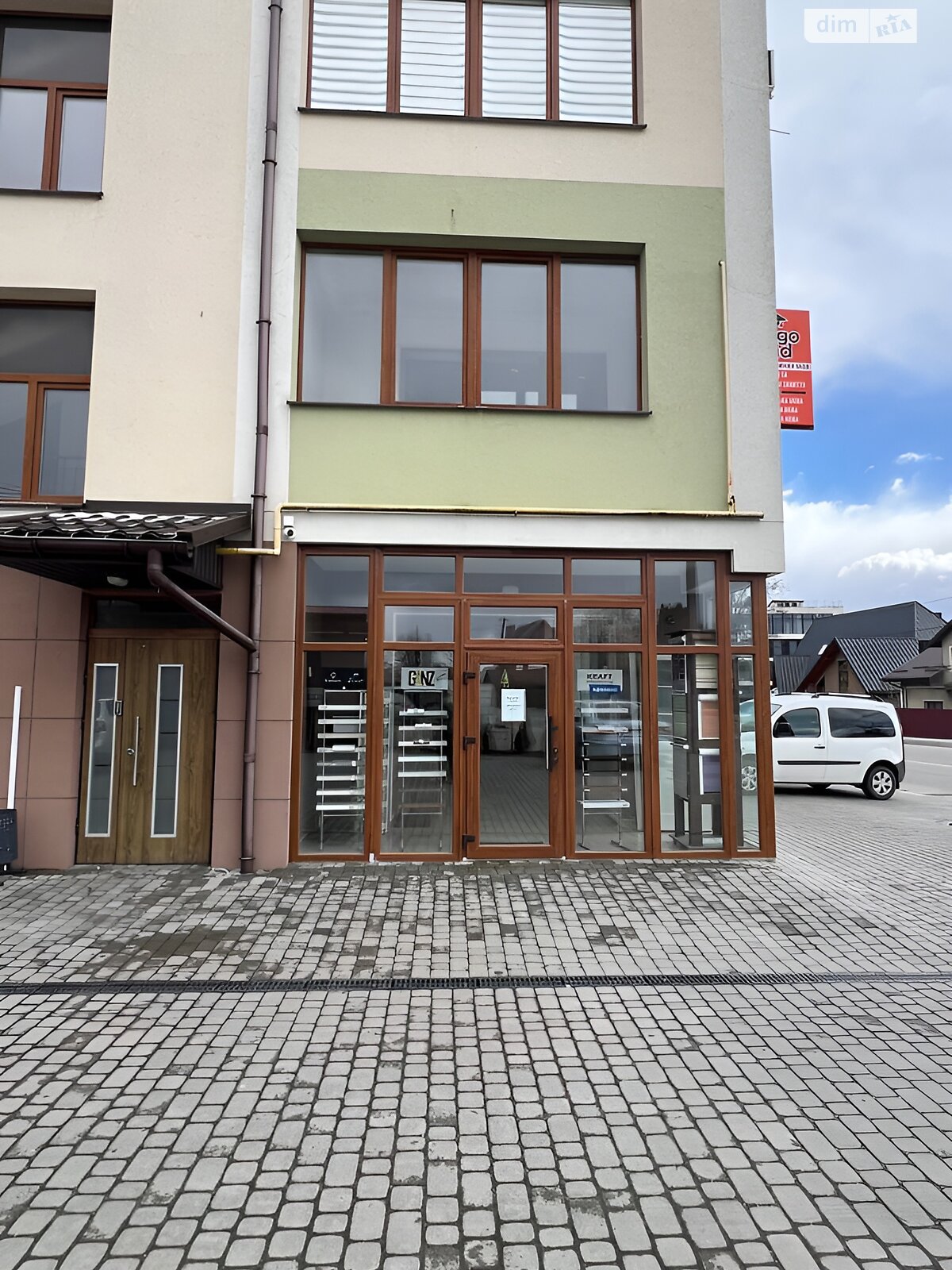 Коммерческое помещение в Пустомытах, Глинская улица 2, цена аренды: 25 050 грн за объект фото 1 Коммерческое помещение в Пустомытах, Глинская улица 2, цена аренды: 25 050 грн за объект фото 1