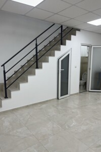 Комерційне приміщення в Рахові, здам в оренду по Привокзальна вулиця, район Рахів, ціна: 25 000 грн за об’єкт фото 2