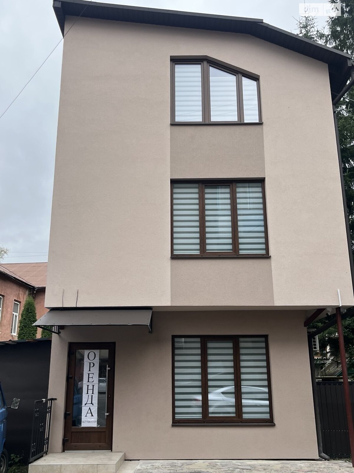 Комерційне приміщення в Рахові, здам в оренду по Привокзальна вулиця, район Рахів, ціна: 25 000 грн за об’єкт фото 1