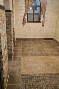 Комерційне приміщення в Рованцях, Тополева 40, ціна оренди: 150 000 грн за об’єкт фото 2 Комерційне приміщення в Рованцях, Тополева 40, ціна оренди: 150 000 грн за об’єкт фото 2