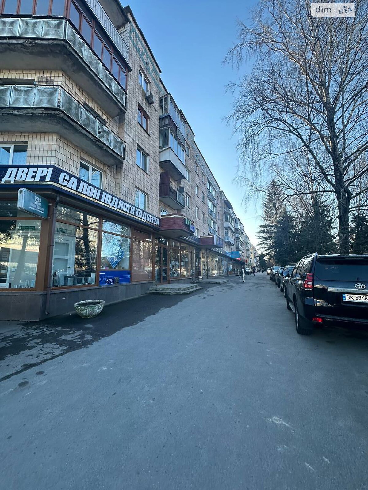 Коммерческое помещение в Ровно, сдам в аренду по Киевская улица, район 12-школа, цена: 60 000 грн за объект фото 1