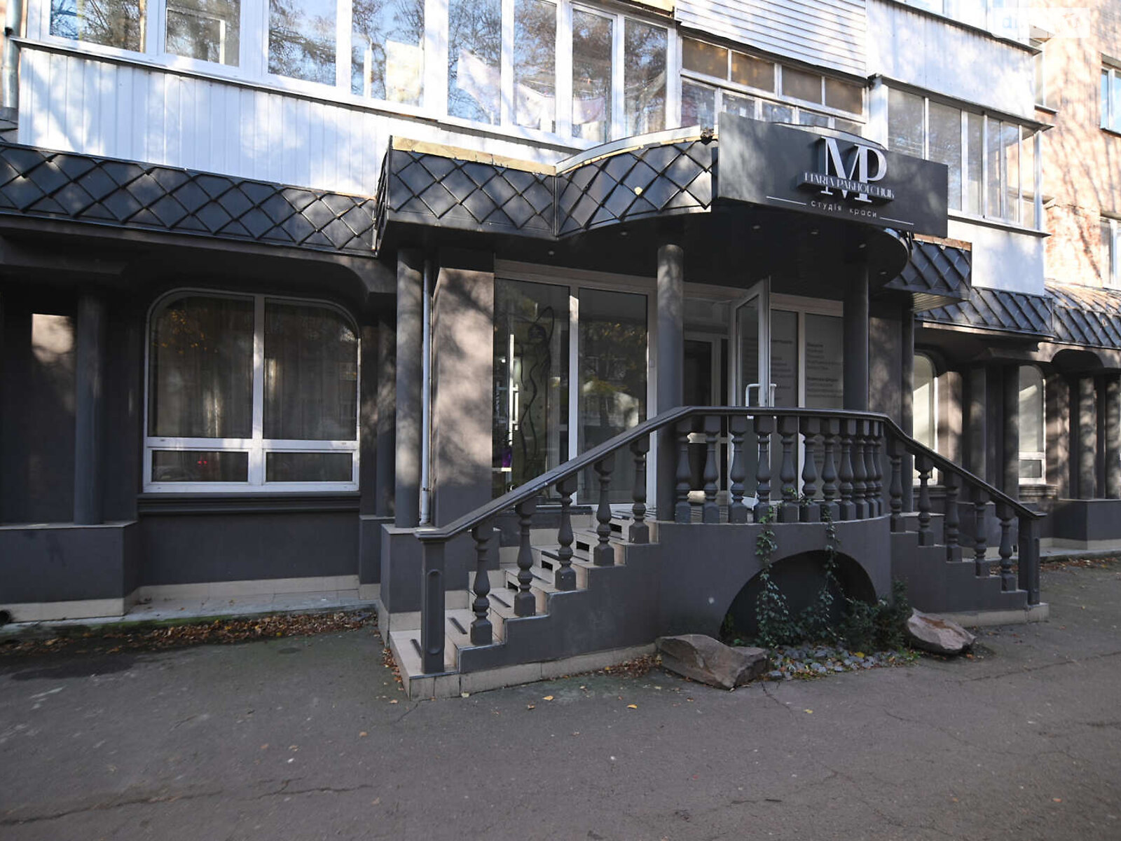 Комерційне приміщення в Рівному, здам в оренду по Степана Бандери вулиця 65, район 12-школа, ціна: 50 000 грн за об’єкт фото 1 Комерційне приміщення в Рівному, здам в оренду по Степана Бандери вулиця 65, район 12-школа, ціна: 50 000 грн за об’єкт фото 1