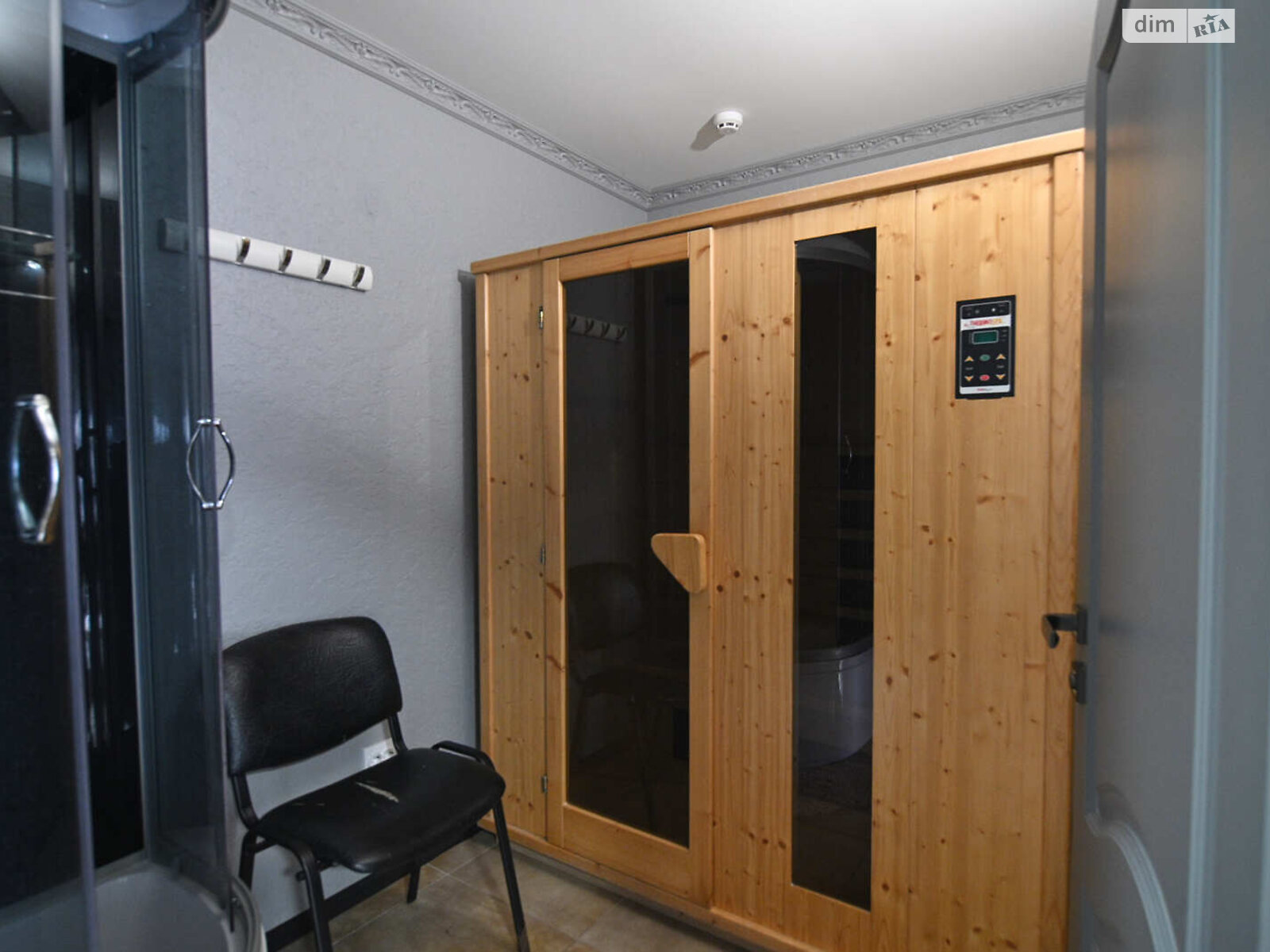 Комерційне приміщення в Рівному, здам в оренду по Степана Бандери вулиця 65, район 12-школа, ціна: 50 000 грн за об’єкт фото 1 Комерційне приміщення в Рівному, здам в оренду по Степана Бандери вулиця 65, район 12-школа, ціна: 50 000 грн за об’єкт фото 1