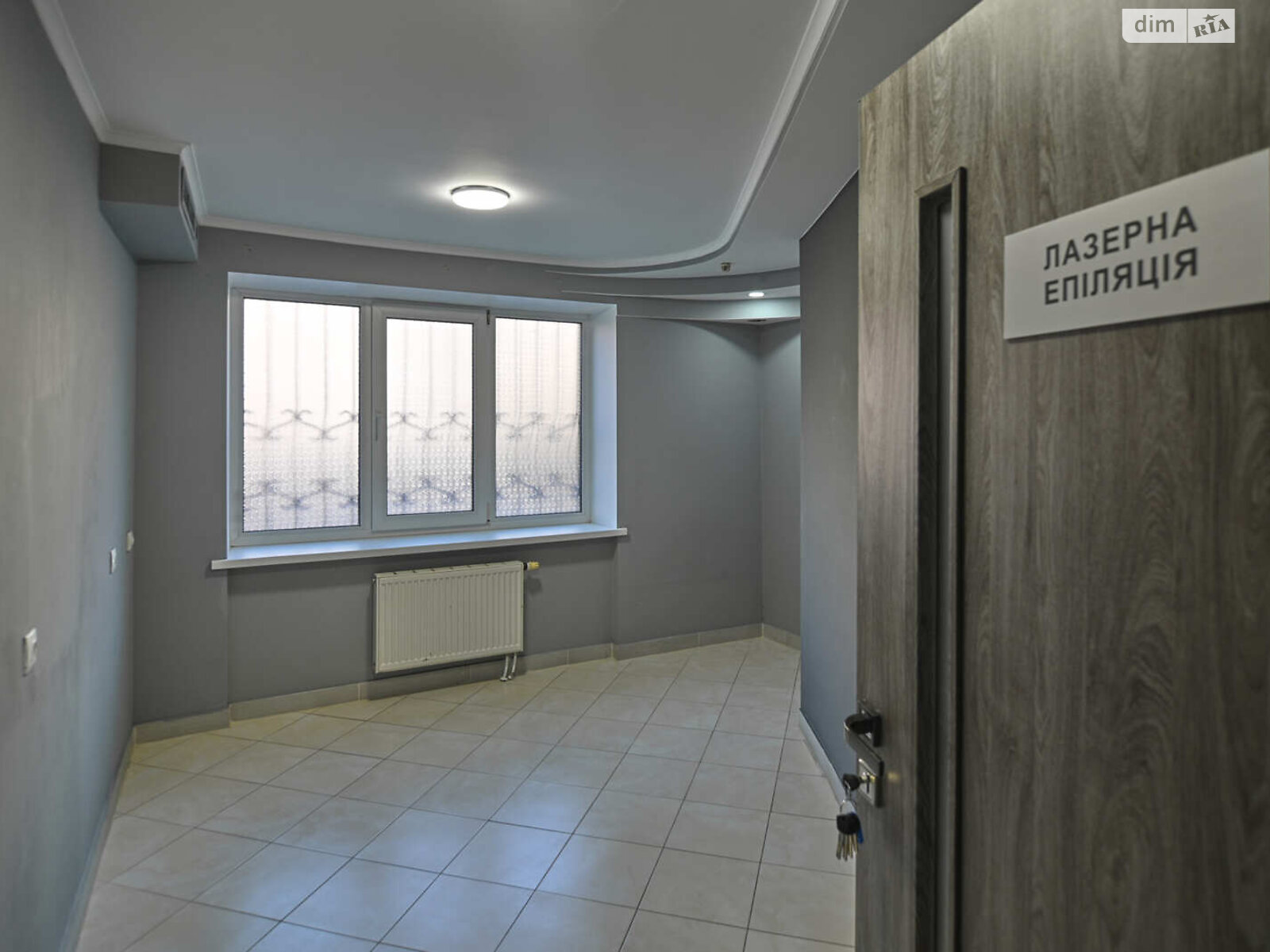 Комерційне приміщення в Рівному, здам в оренду по Степана Бандери вулиця 65, район 12-школа, ціна: 50 000 грн за об’єкт фото 1 Комерційне приміщення в Рівному, здам в оренду по Степана Бандери вулиця 65, район 12-школа, ціна: 50 000 грн за об’єкт фото 1