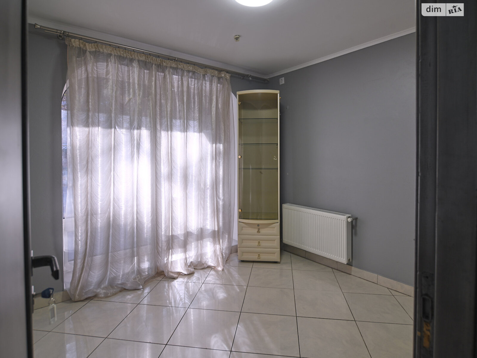 Комерційне приміщення в Рівному, здам в оренду по Степана Бандери вулиця 65, район 12-школа, ціна: 50 000 грн за об’єкт фото 1 Комерційне приміщення в Рівному, здам в оренду по Степана Бандери вулиця 65, район 12-школа, ціна: 50 000 грн за об’єкт фото 1