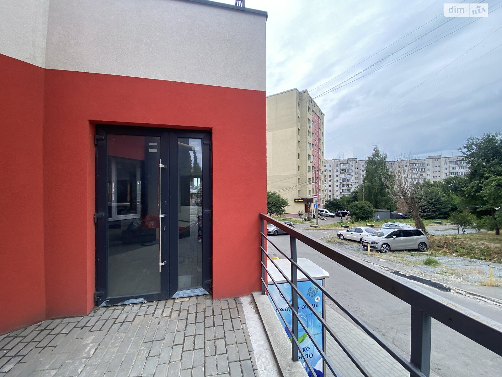 Коммерческое помещение в Ровно, сдам в аренду по Королева улица 23Б, район Авторынок, цена: 350 000 грн за объект фото 1 Коммерческое помещение в Ровно, сдам в аренду по Королева улица 23Б, район Авторынок, цена: 350 000 грн за объект фото 1