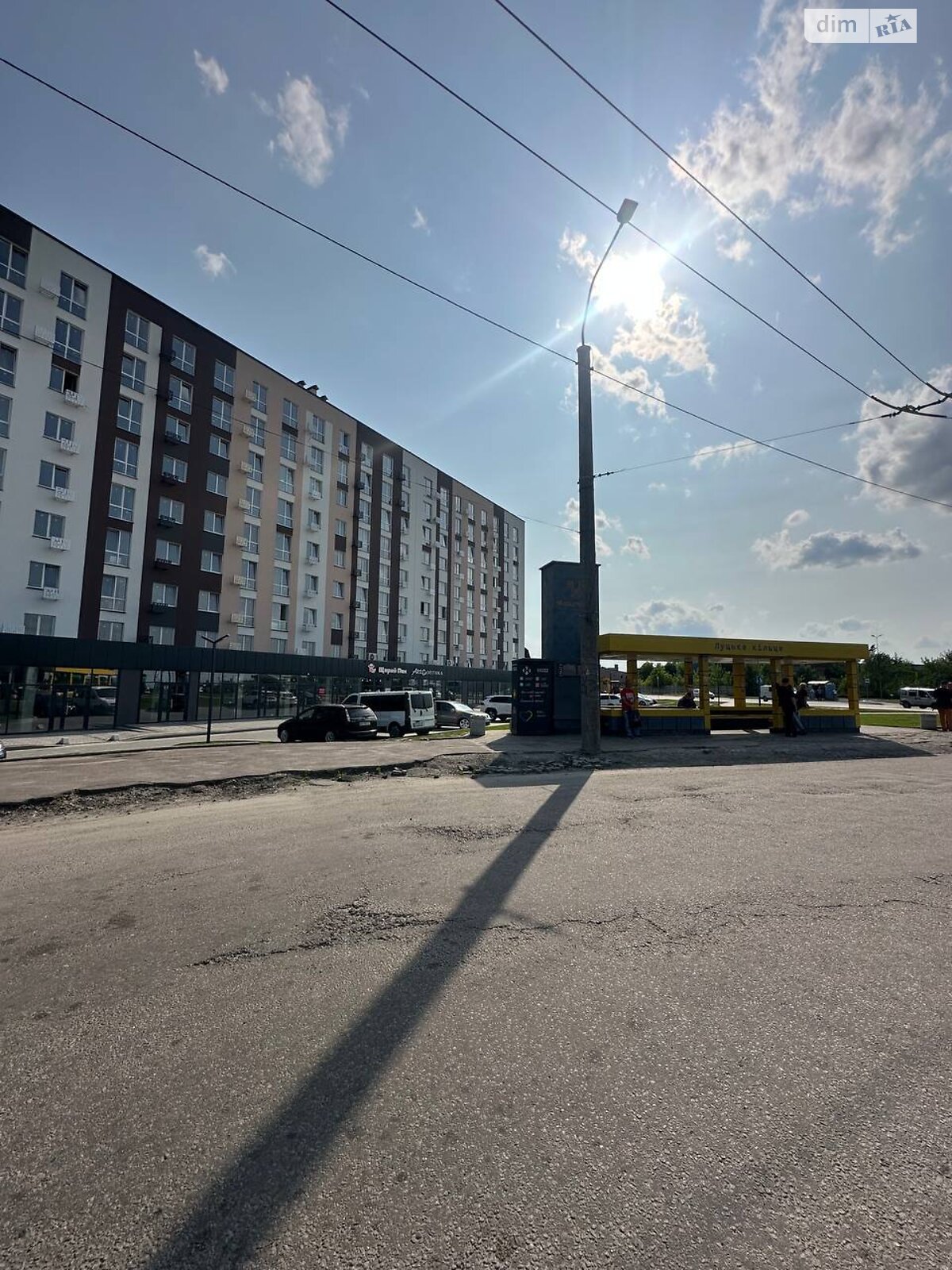 Комерційне приміщення в Рівному, здам в оренду по Соборна вулиця 289, район Авторинок, ціна: 30 000 грн за об’єкт фото 1 Комерційне приміщення в Рівному, здам в оренду по Соборна вулиця 289, район Авторинок, ціна: 30 000 грн за об’єкт фото 1