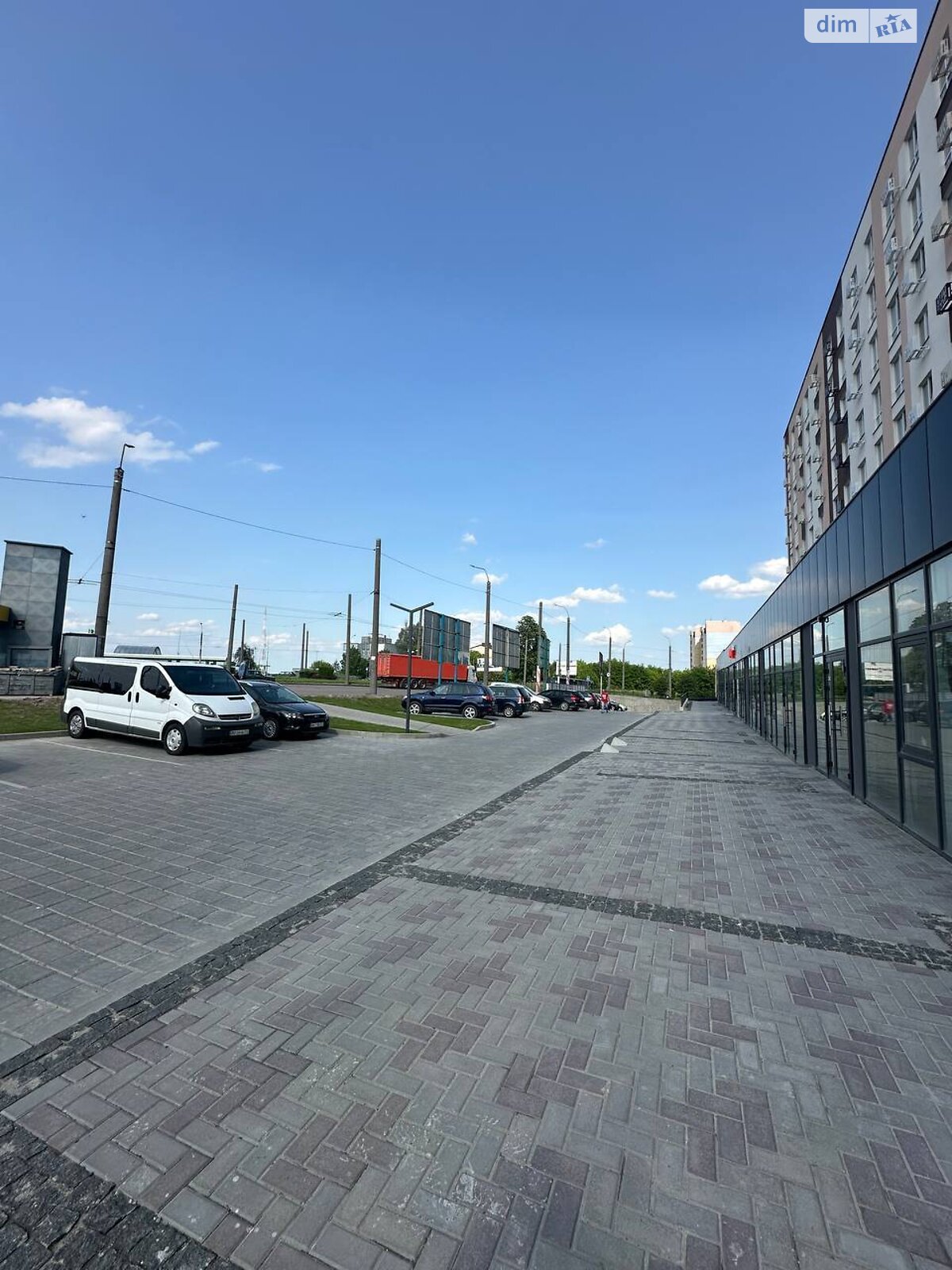 Комерційне приміщення в Рівному, здам в оренду по Соборна вулиця 289, район Авторинок, ціна: 30 000 грн за об’єкт фото 1 Комерційне приміщення в Рівному, здам в оренду по Соборна вулиця 289, район Авторинок, ціна: 30 000 грн за об’єкт фото 1