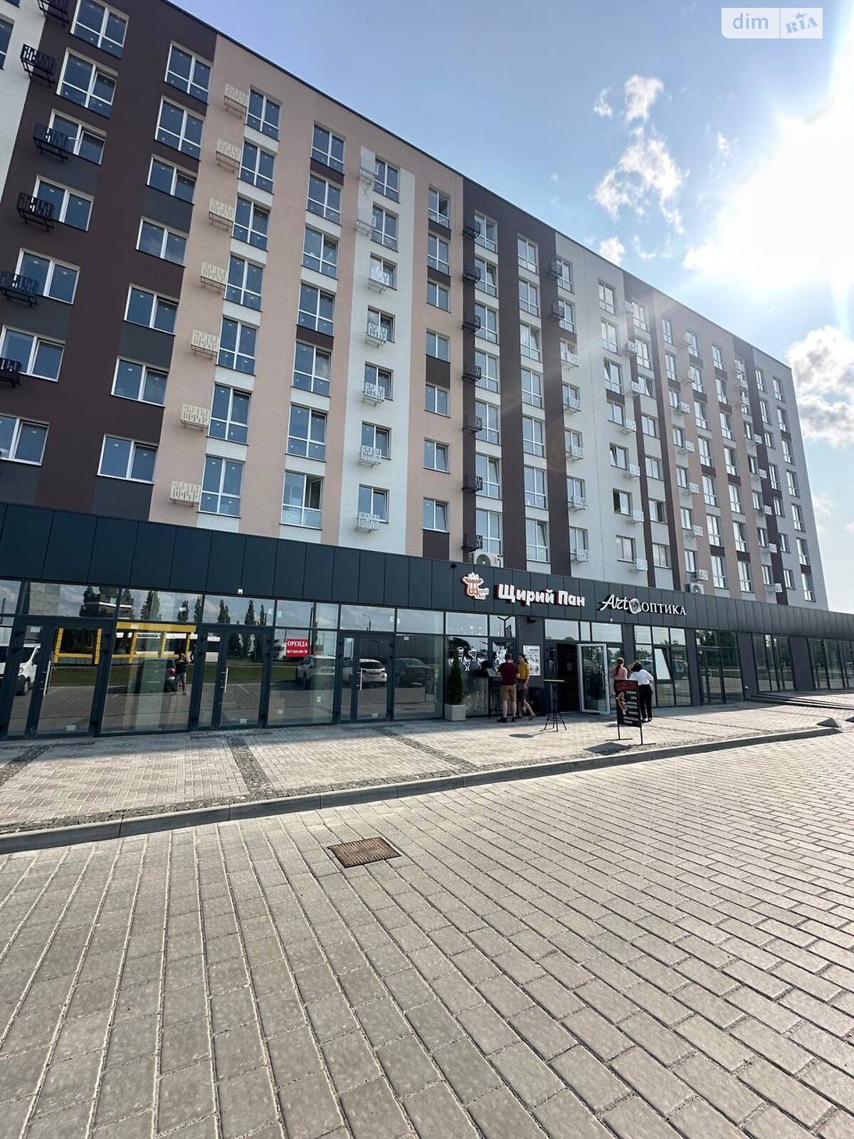 Комерційне приміщення в Рівному, здам в оренду по Соборна вулиця 289, район Авторинок, ціна: 30 000 грн за об’єкт фото 1 Комерційне приміщення в Рівному, здам в оренду по Соборна вулиця 289, район Авторинок, ціна: 30 000 грн за об’єкт фото 1