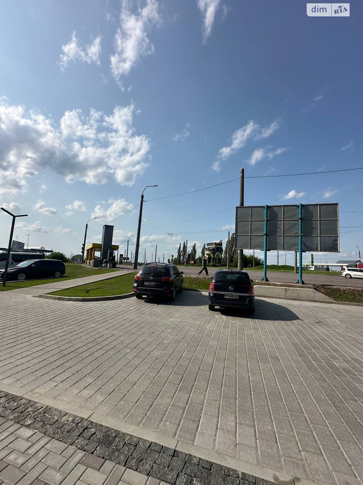 Коммерческое помещение в Ровно, сдам в аренду по Соборная улица 289, район Авторынок, цена: 36 500 грн за объект фото 1 Коммерческое помещение в Ровно, сдам в аренду по Соборная улица 289, район Авторынок, цена: 36 500 грн за объект фото 1
