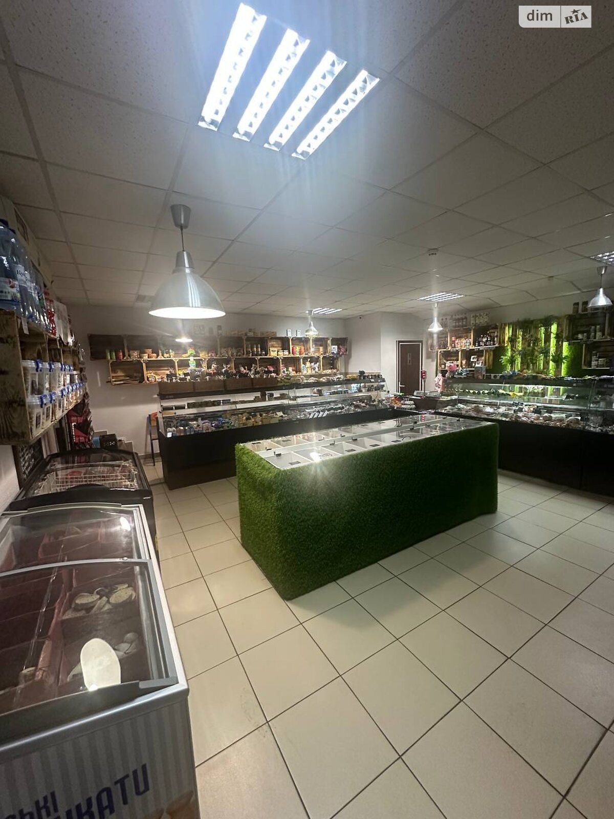 Коммерческое помещение в Ровно, сдам в аренду по Буковинская улица 14, район Автовокзал, цена: 13 000 грн за объект фото 1 Коммерческое помещение в Ровно, сдам в аренду по Буковинская улица 14, район Автовокзал, цена: 13 000 грн за объект фото 1