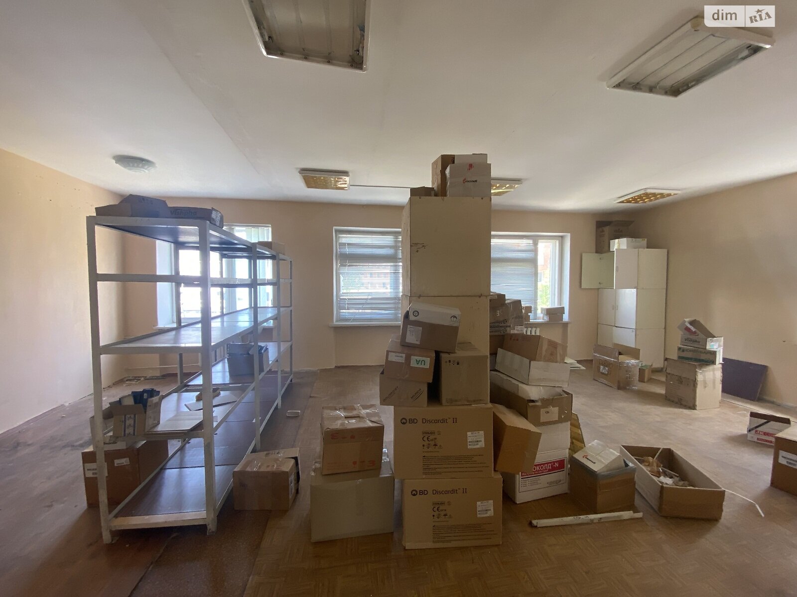 Коммерческое помещение в Ровно, сдам в аренду по Киевская улица, район Автовокзал, цена: 34 500 грн за объект фото 1 Коммерческое помещение в Ровно, сдам в аренду по Киевская улица, район Автовокзал, цена: 34 500 грн за объект фото 1