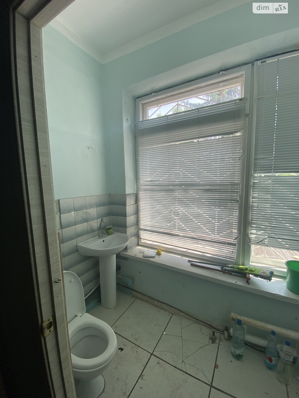 Коммерческое помещение в Ровно, сдам в аренду по Киевская улица, район Автовокзал, цена: 34 500 грн за объект фото 1 Коммерческое помещение в Ровно, сдам в аренду по Киевская улица, район Автовокзал, цена: 34 500 грн за объект фото 1