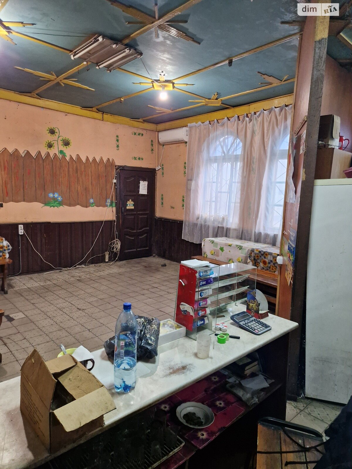 Комерційне приміщення в Рівному, здам в оренду по Біла вулиця, ціна: 6 000 грн за об’єкт фото 1 Комерційне приміщення в Рівному, здам в оренду по Біла вулиця, ціна: 6 000 грн за об’єкт фото 1