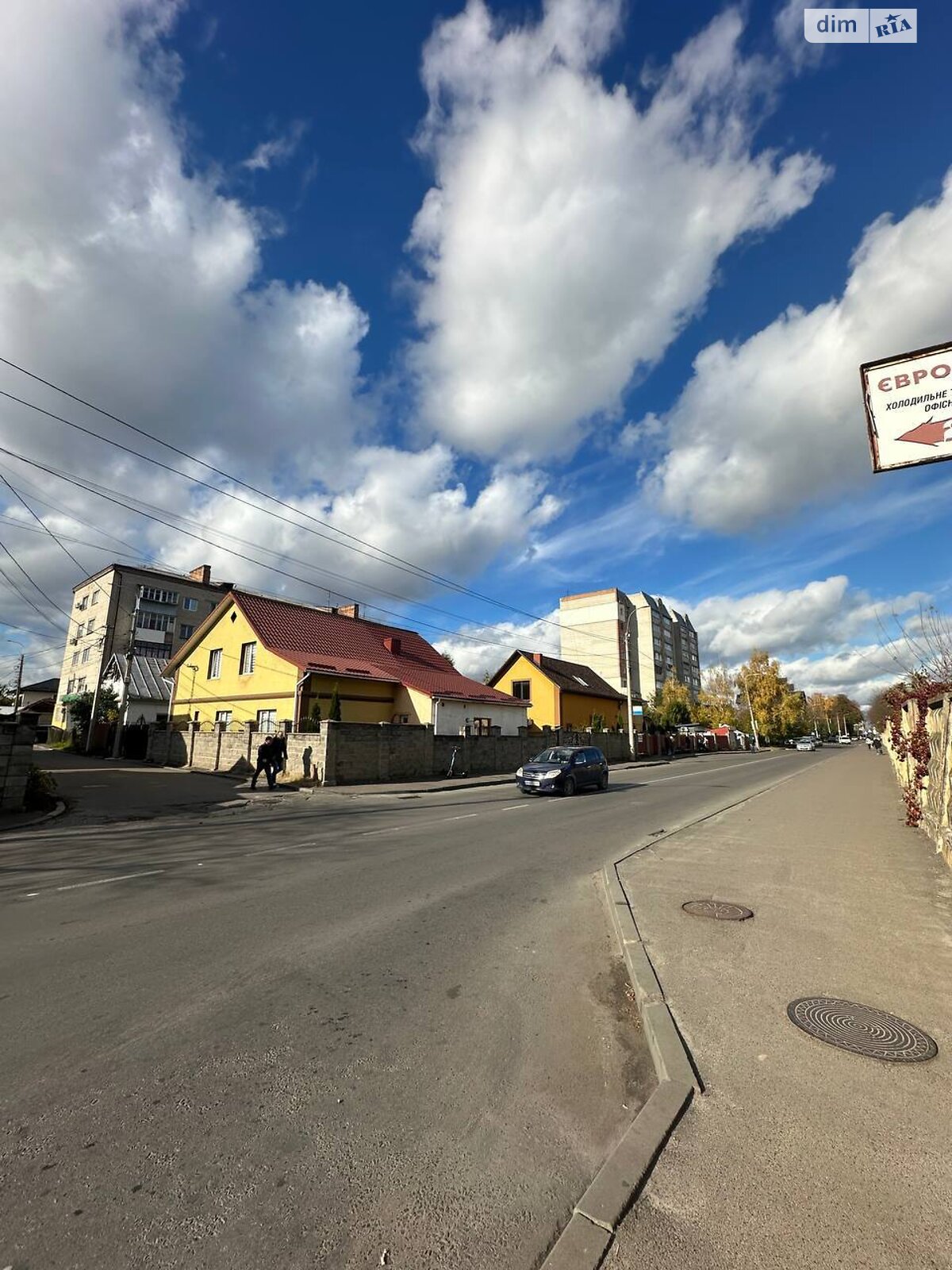 Коммерческое помещение в Ровно, сдам в аренду по Волонтерская (Тувинских Добровольцев) улица 8, район Боярка, цена: 13 500 грн за объект фото 1