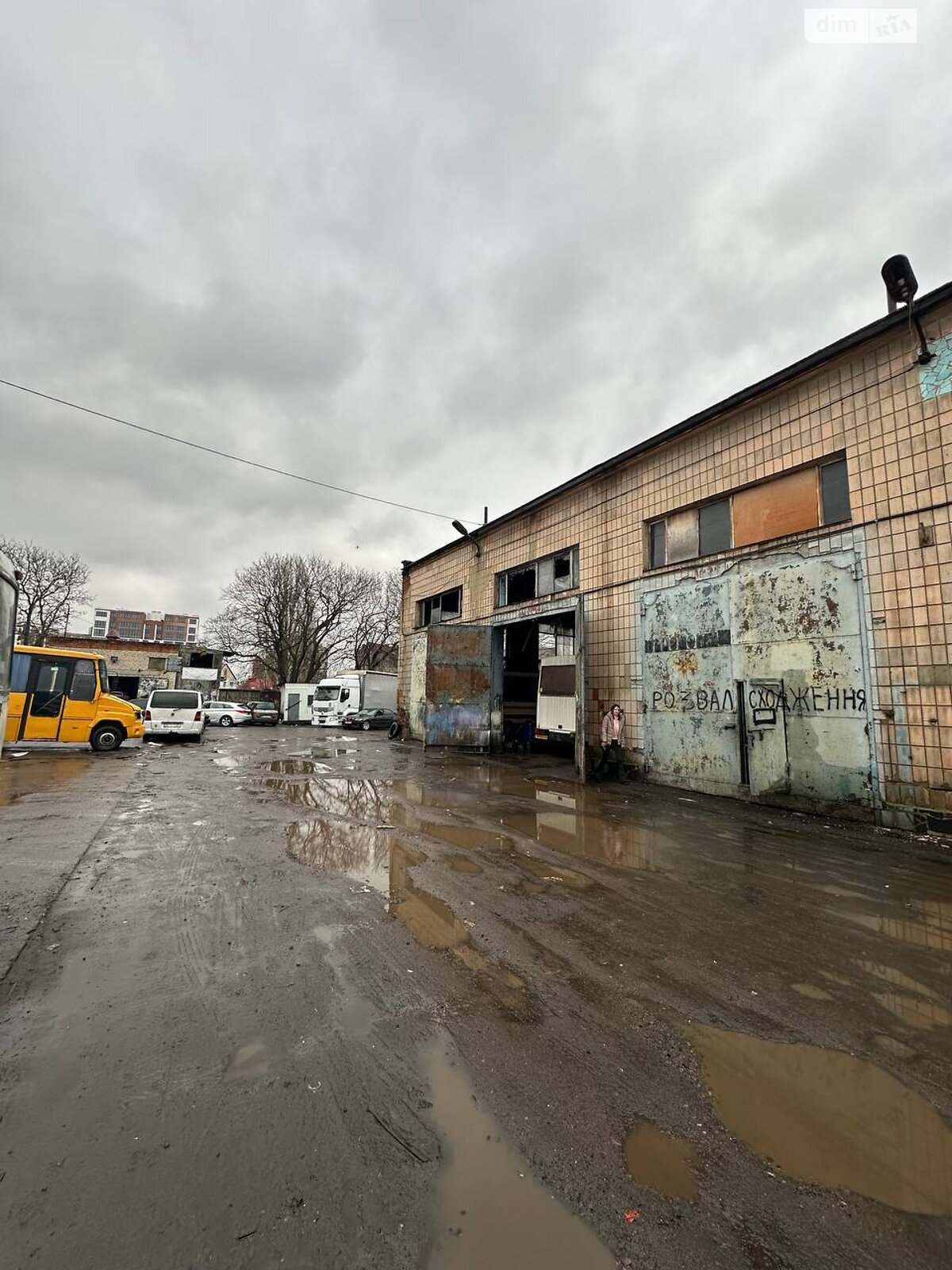 Комерційне приміщення в Рівному, здам в оренду по Василя Червонія (Гагаріна) вулиця 30, район Чайка, ціна: 14 000 грн за об’єкт фото 1 Комерційне приміщення в Рівному, здам в оренду по Василя Червонія (Гагаріна) вулиця 30, район Чайка, ціна: 14 000 грн за об’єкт фото 1