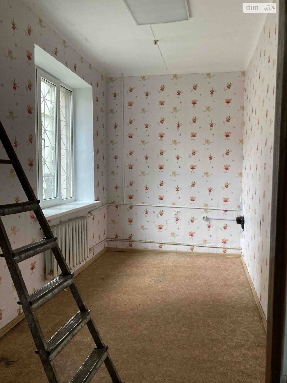 Комерційне приміщення в Рівному, Хмельницького Богдана бульвар, ціна оренди: 52 625 грн за об’єкт фото 1