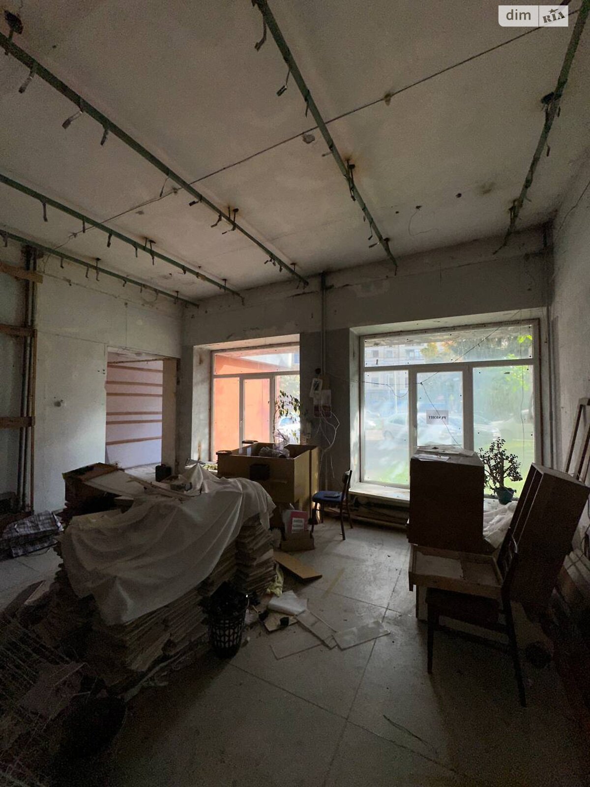 Комерційне приміщення в Рівному, здам в оренду по Київська вулиця 17, район Політон, ціна: 55 000 грн за об’єкт фото 1