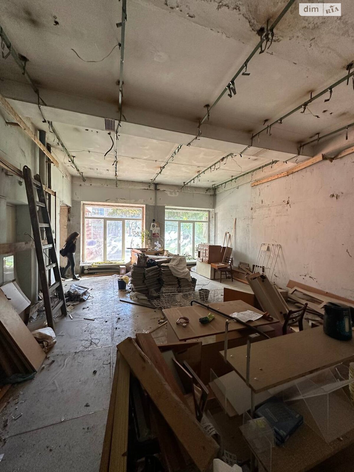 Комерційне приміщення в Рівному, здам в оренду по Київська вулиця 17, район Політон, ціна: 55 000 грн за об’єкт фото 1