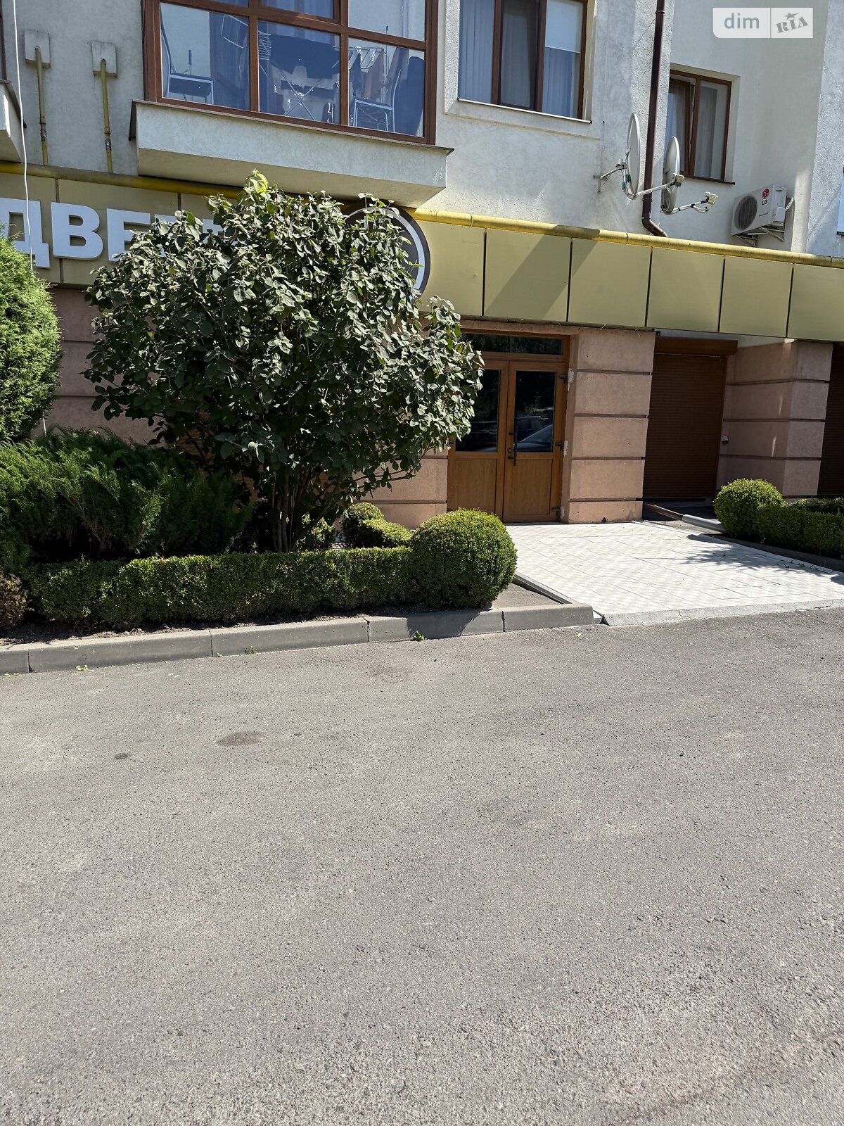 Коммерческое помещение в Ровно, сдам в аренду по Счастливая улица, район Счастливое, цена: 44 350 грн за объект фото 1