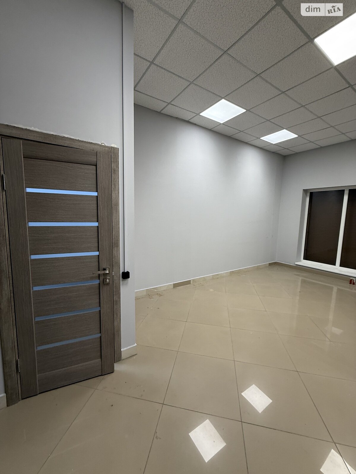 Коммерческое помещение в Ровно, сдам в аренду по Счастливая улица, район Счастливое, цена: 44 350 грн за объект фото 1