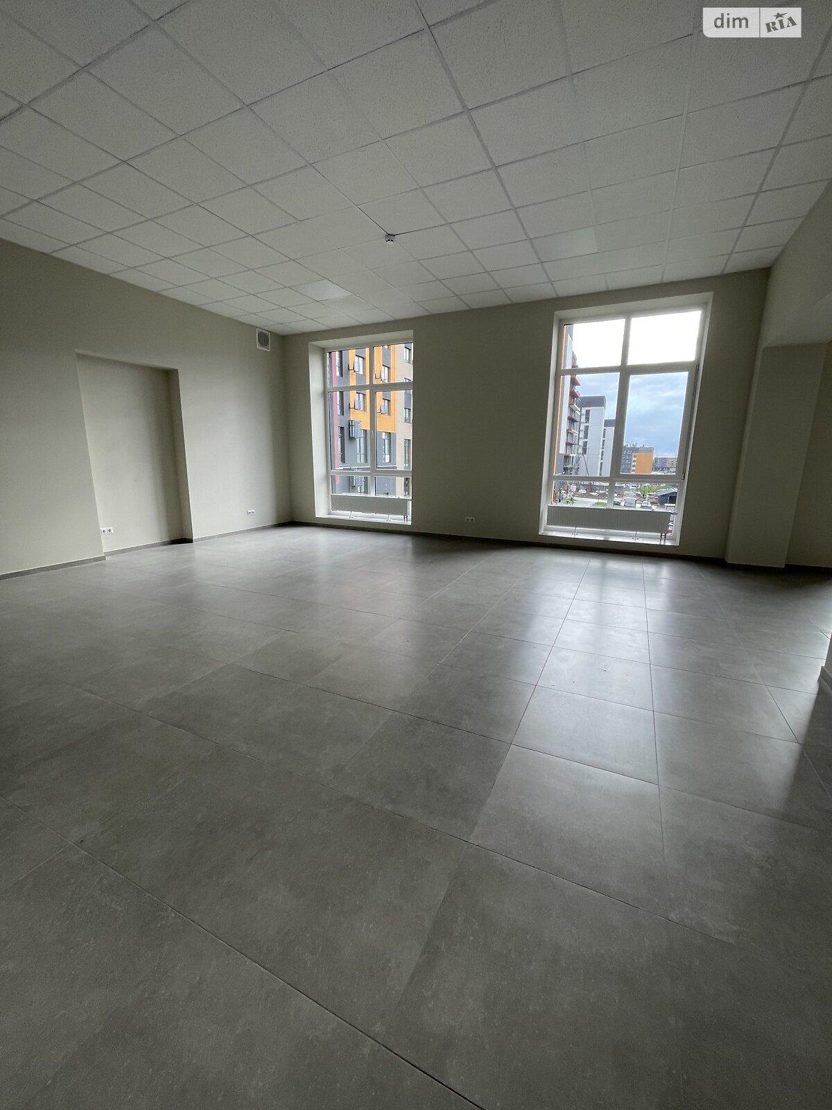 Коммерческое помещение в Ровно, сдам в аренду по Студенческая улица 24, район Счастливое, цена: 26 757 грн за объект фото 1