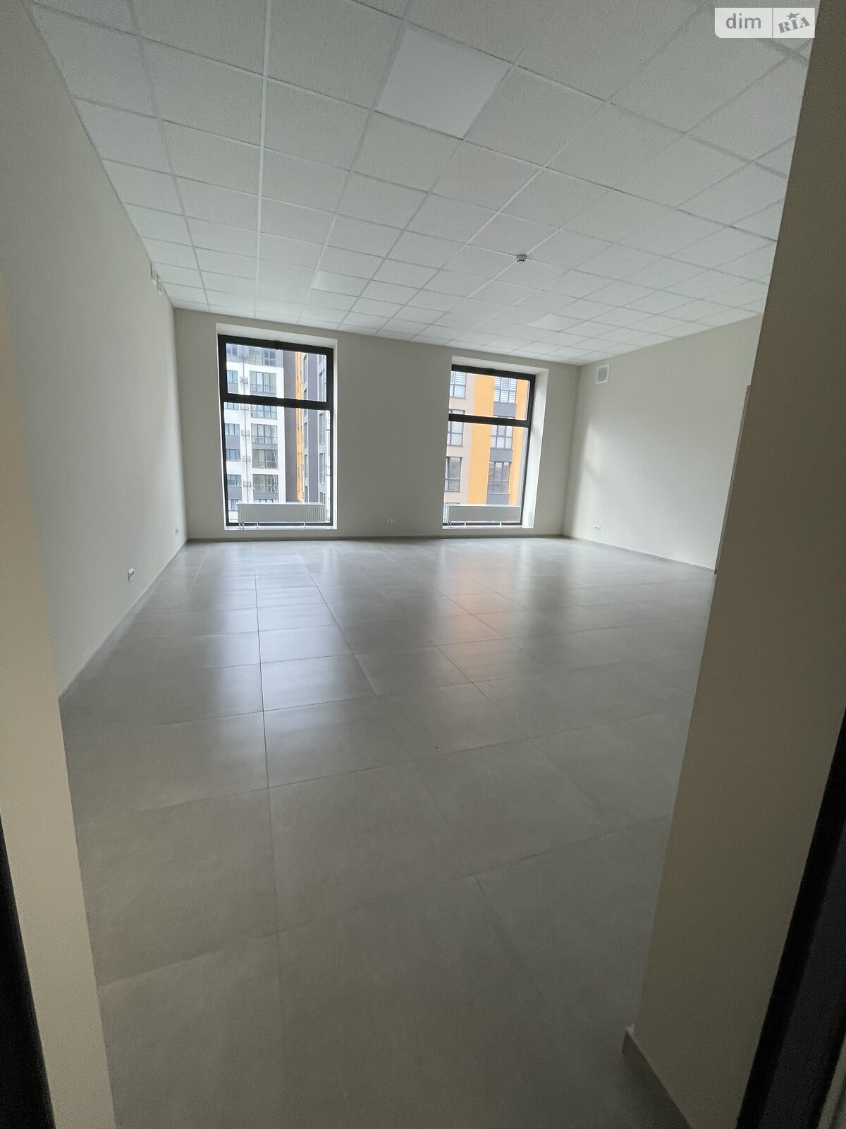 Коммерческое помещение в Ровно, сдам в аренду по Студенческая улица 24, район Счастливое, цена: 20 404 грн за объект фото 1 Коммерческое помещение в Ровно, сдам в аренду по Студенческая улица 24, район Счастливое, цена: 20 404 грн за объект фото 1