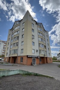 Комерційне приміщення в Рівному, здам в оренду по Коновальця Євгена вулиця 44, район Північний, ціна: 15 000 грн за об’єкт фото 2