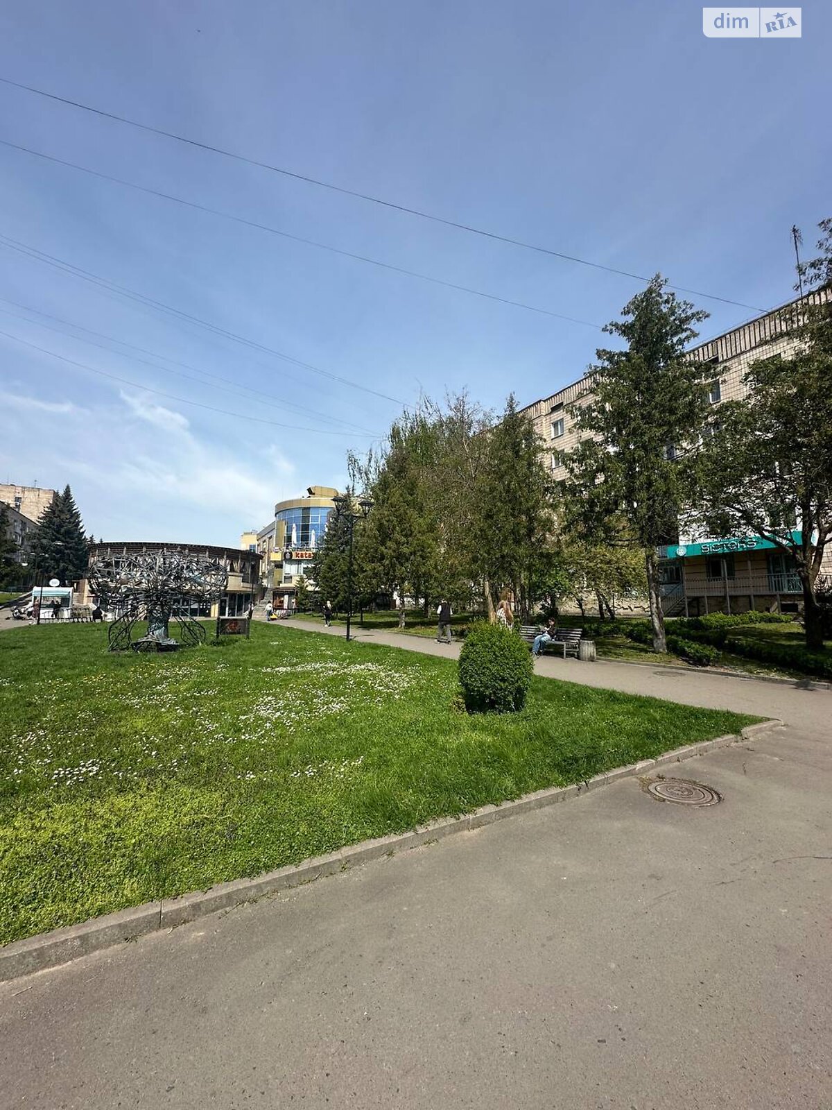 Коммерческое помещение в Ровно, сдам в аренду по Александра Борисенко (Короленко) улица 3, район Центр, цена: 39 000 грн за объект фото 1 Коммерческое помещение в Ровно, сдам в аренду по Александра Борисенко (Короленко) улица 3, район Центр, цена: 39 000 грн за объект фото 1