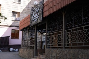 Комерційне приміщення в Рівному, здам в оренду по Олександра Борисенка (Короленка) вулиця 2, район Центр, ціна: 35 000 грн за об’єкт фото 2