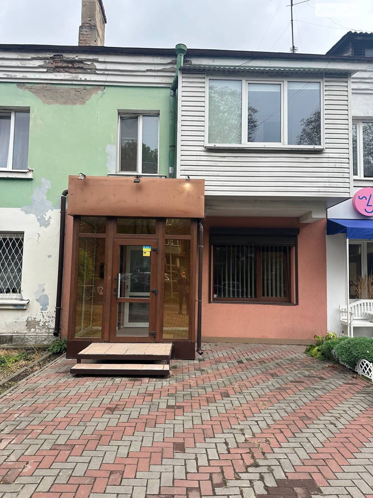 Комерційне приміщення в Рівному, здам в оренду по Чорновола В’ячеслава вулиця 35, район Центр, ціна: 16 000 грн за об’єкт фото 1 Комерційне приміщення в Рівному, здам в оренду по Чорновола В’ячеслава вулиця 35, район Центр, ціна: 16 000 грн за об’єкт фото 1