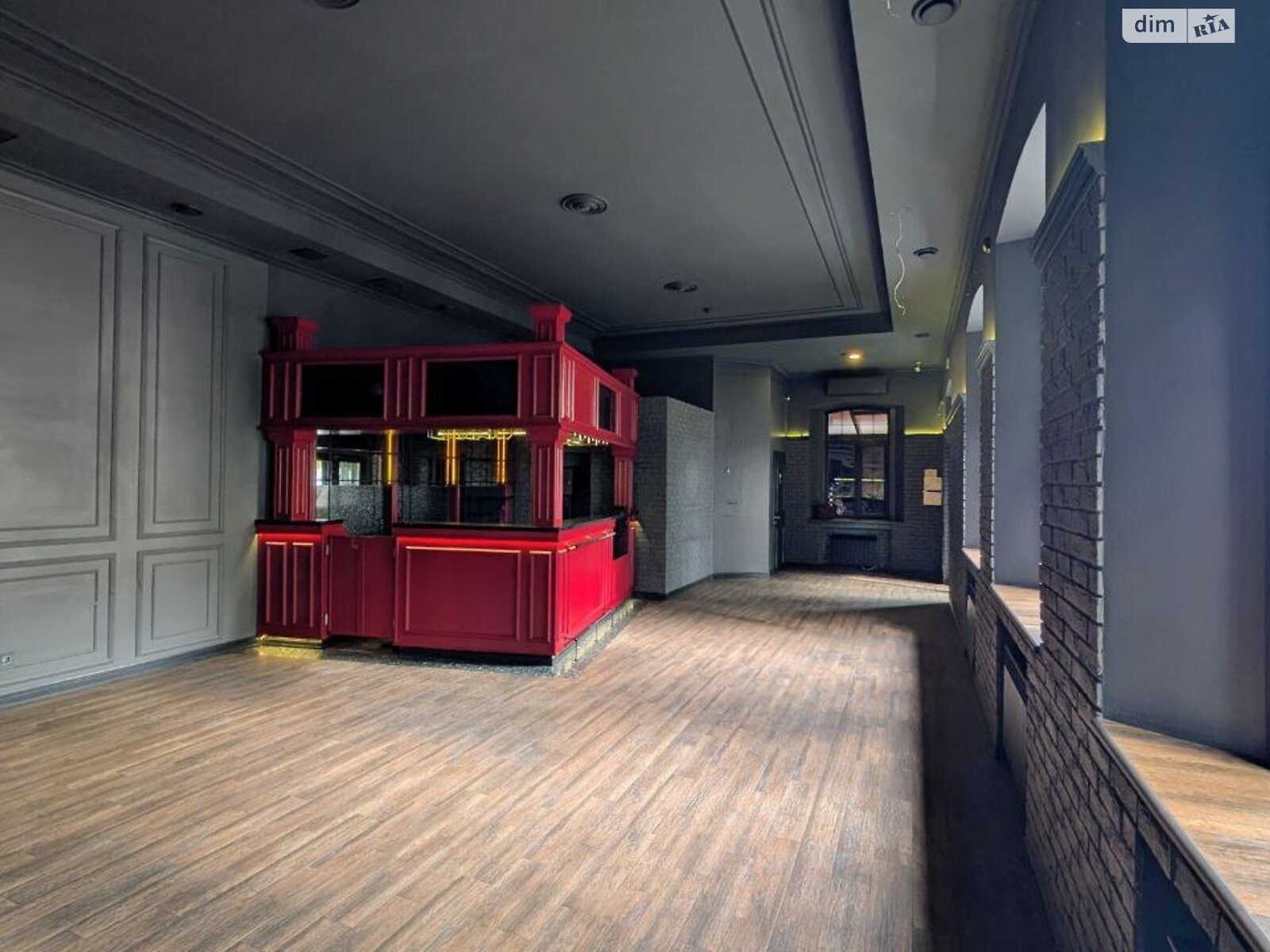 Коммерческое помещение в Ровно, сдам в аренду по Драгоманова улица 32, район Центр, цена: 41 550 грн за объект фото 1 Коммерческое помещение в Ровно, сдам в аренду по Драгоманова улица 32, район Центр, цена: 41 550 грн за объект фото 1