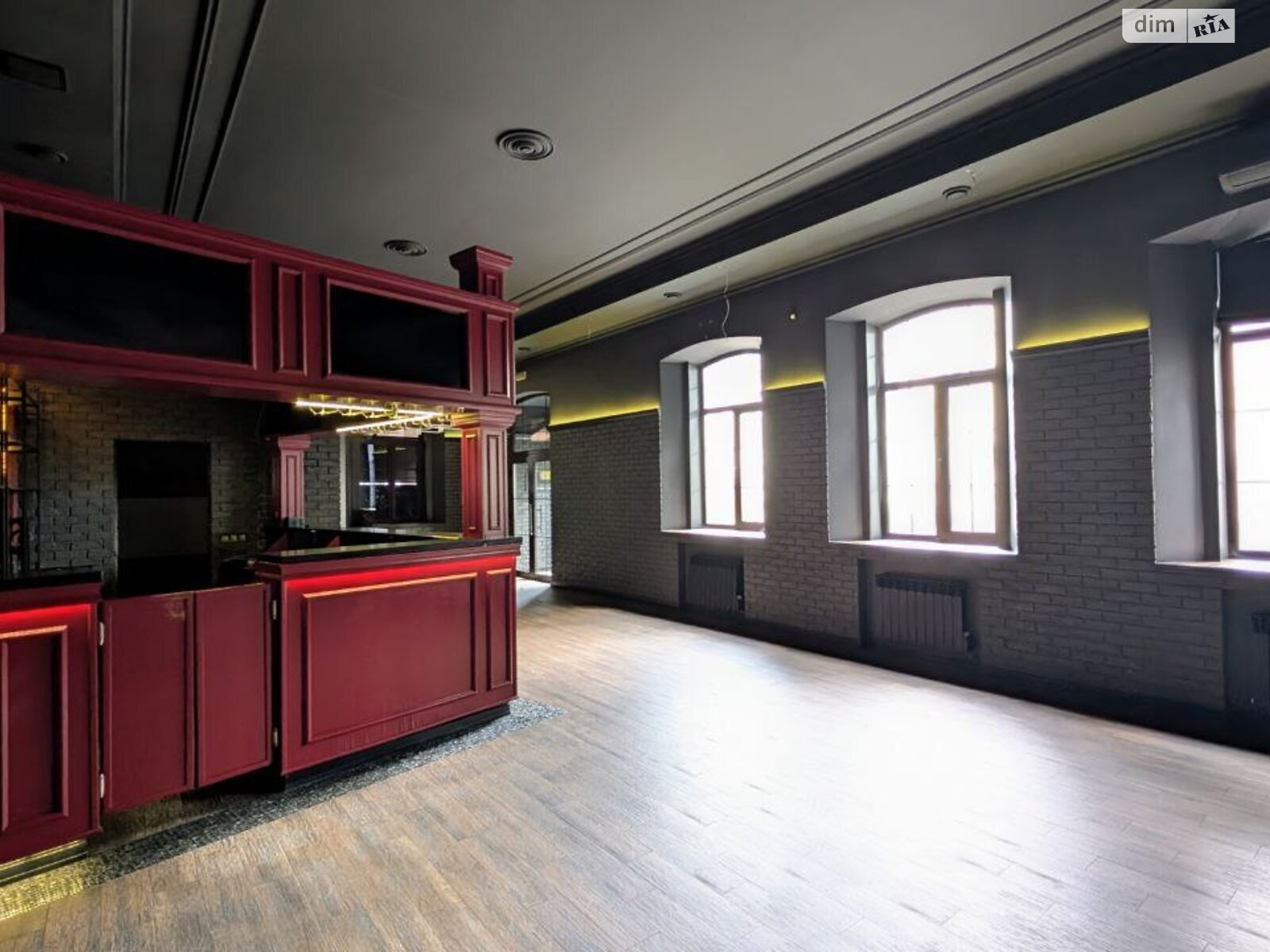 Коммерческое помещение в Ровно, сдам в аренду по Драгоманова улица 32, район Центр, цена: 41 550 грн за объект фото 1 Коммерческое помещение в Ровно, сдам в аренду по Драгоманова улица 32, район Центр, цена: 41 550 грн за объект фото 1