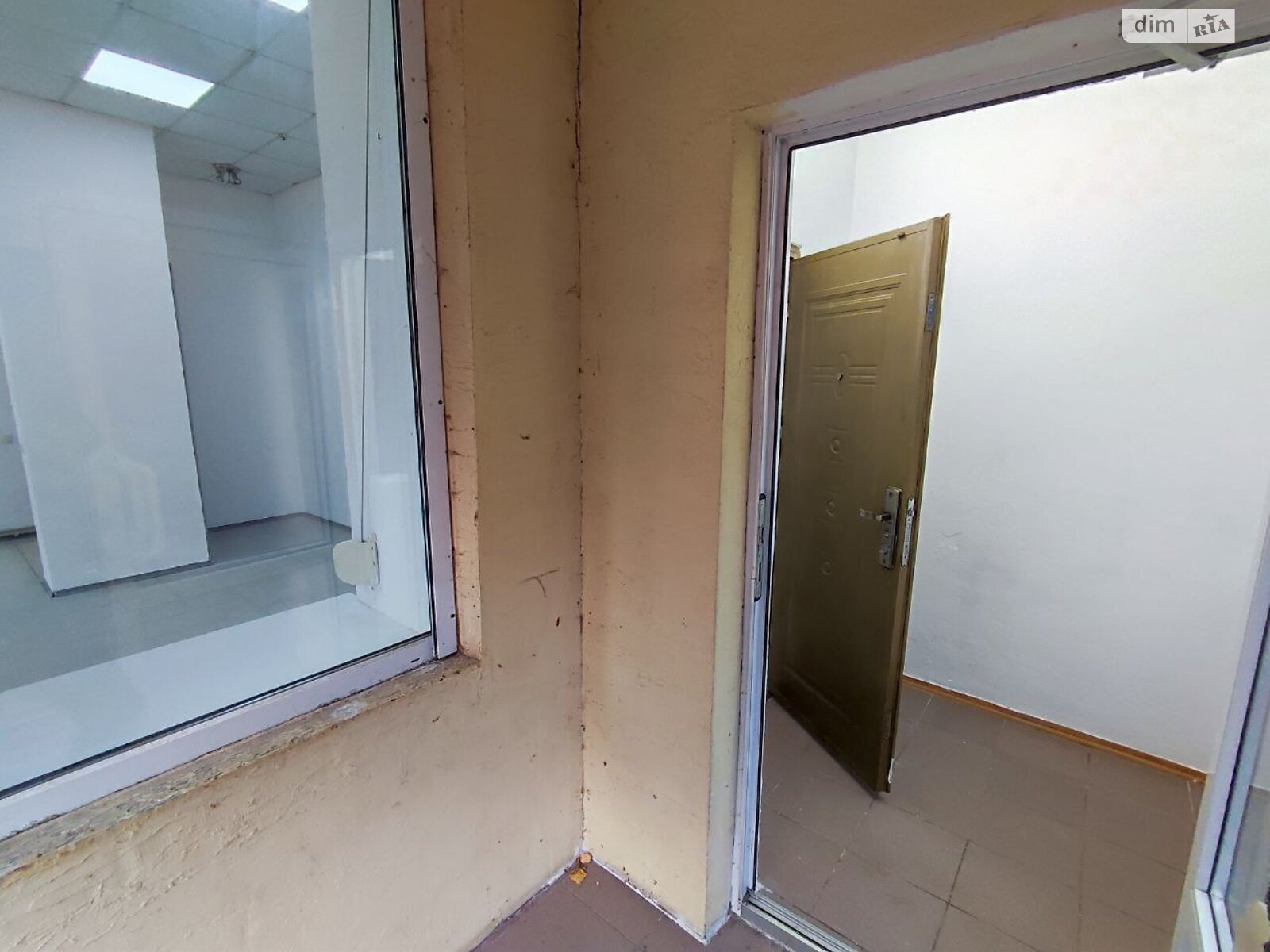 Коммерческое помещение в Ровно, сдам в аренду по Мазепы Гетьмана улица 4, район Центр, цена: 25 000 грн за объект фото 1