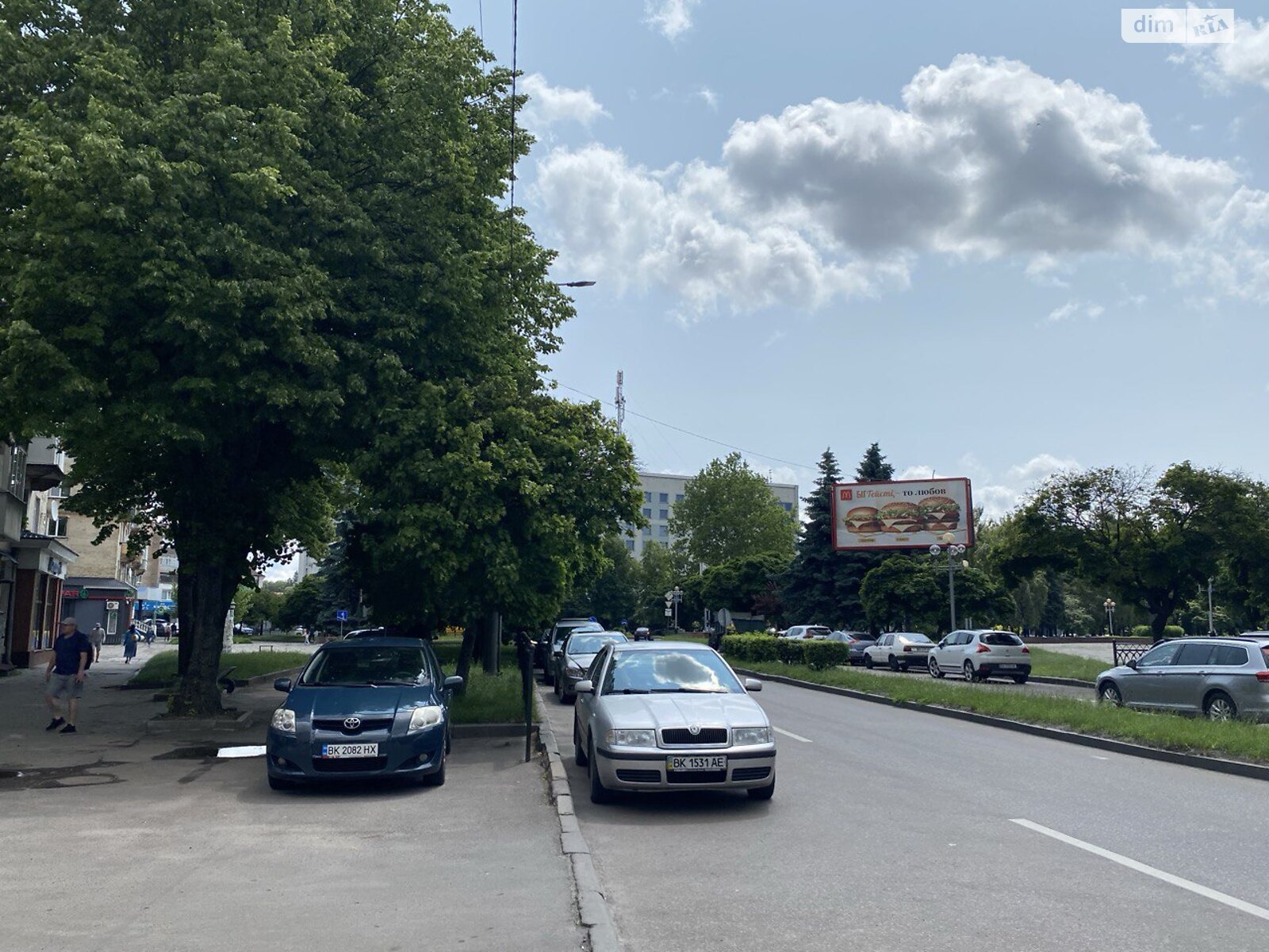 Коммерческое помещение в Ровно, сдам в аренду по Мира проспект, район Центр, цена: 26 000 грн за объект фото 1 Коммерческое помещение в Ровно, сдам в аренду по Мира проспект, район Центр, цена: 26 000 грн за объект фото 1