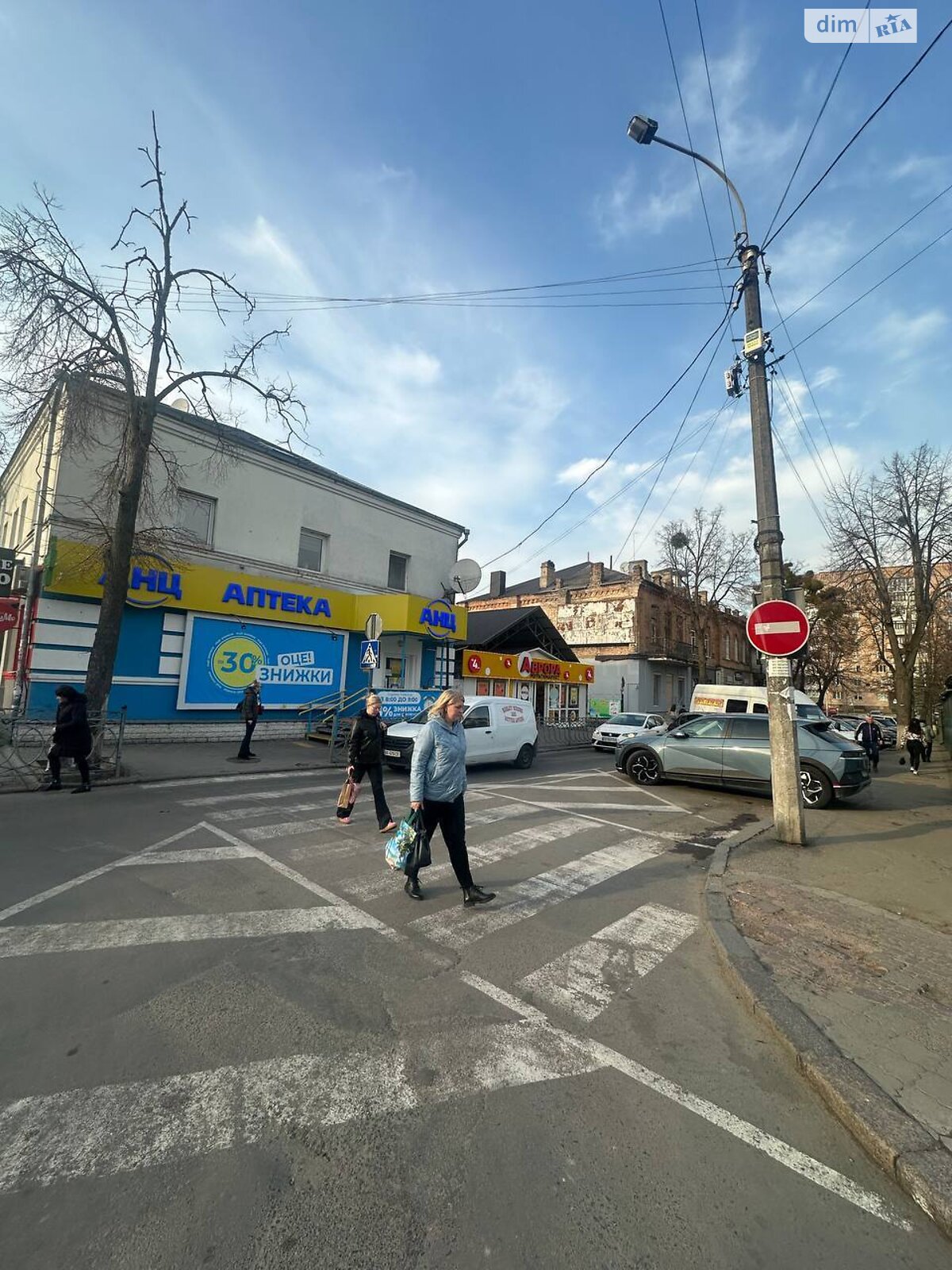 Коммерческое помещение в Ровно, сдам в аренду по Полуботка Гетьмана улица 35, район Центр, цена: 25 000 грн за объект фото 1 Коммерческое помещение в Ровно, сдам в аренду по Полуботка Гетьмана улица 35, район Центр, цена: 25 000 грн за объект фото 1