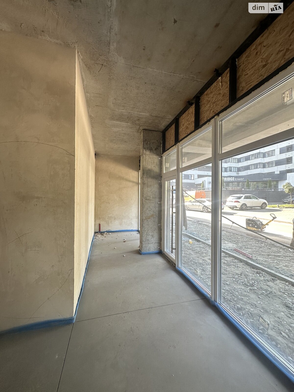 Коммерческое помещение в Ровно, сдам в аренду по Скульптора Сосновского (Петра Чайковского) улица, район Центр, цена: 28 000 грн за объект фото 1 Коммерческое помещение в Ровно, сдам в аренду по Скульптора Сосновского (Петра Чайковского) улица, район Центр, цена: 28 000 грн за объект фото 1