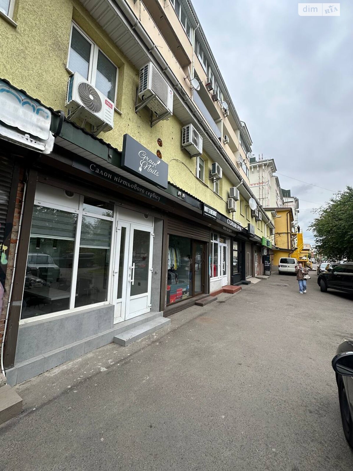Комерційне приміщення в Рівному, здам в оренду по Соборна вулиця 67, район Центр, ціна: 12 000 грн за об’єкт фото 1 Комерційне приміщення в Рівному, здам в оренду по Соборна вулиця 67, район Центр, ціна: 12 000 грн за об’єкт фото 1