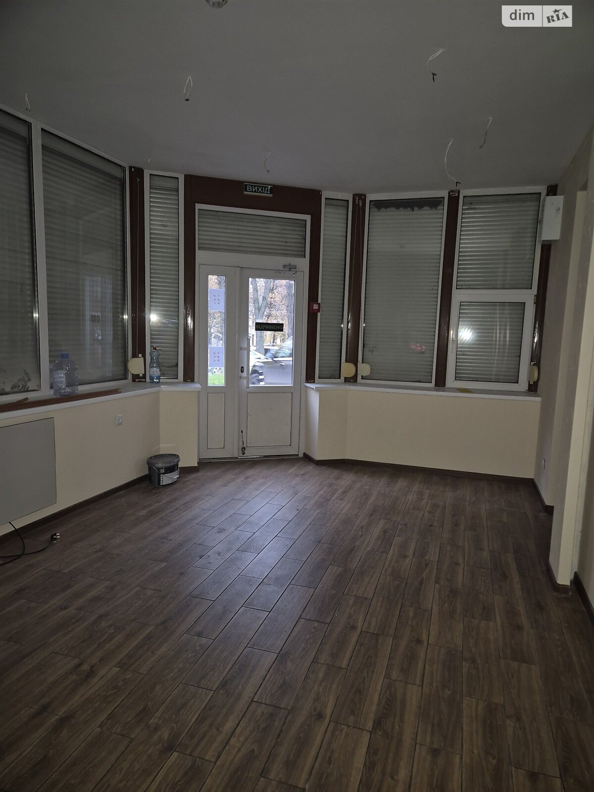 Комерційне приміщення в Рівному, здам в оренду по Соборна вулиця, район Центр, ціна: 72 165 грн за об’єкт фото 1