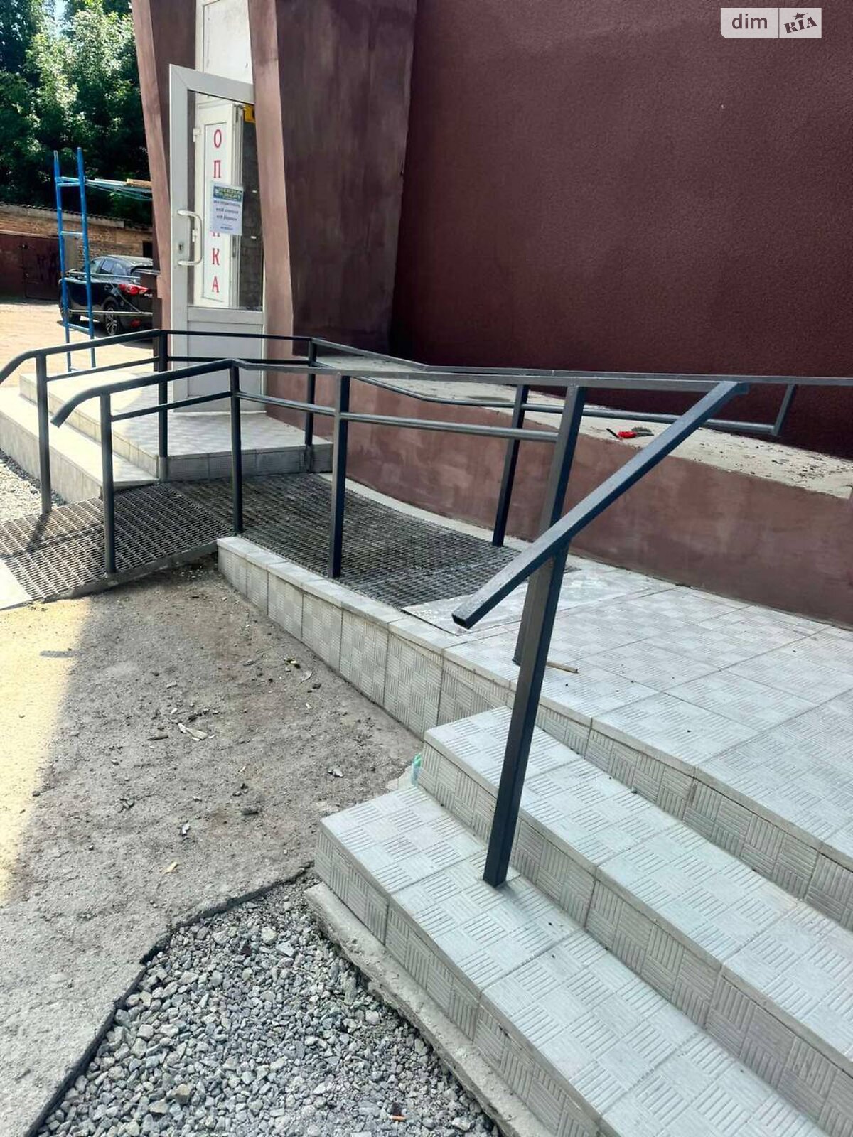 Комерційне приміщення в Рівному, здам в оренду по Тараса Давидюка (Набережна) вулиця 6, район Центр, ціна: 23 480 грн за об’єкт фото 1