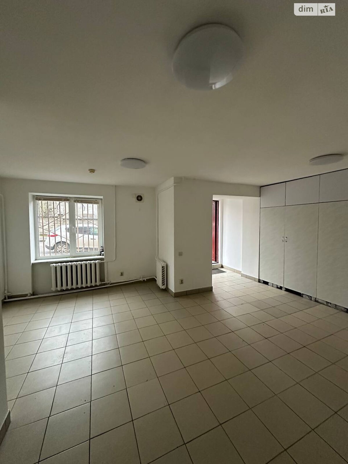 Коммерческое помещение в Ровно, сдам в аренду по Васильченко Степана улица 3, район Центр, цена: 8 000 грн за объект фото 1