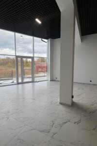 Комерційне приміщення в Рівному, здам в оренду по Чорновола В’ячеслава вулиця, район Південний, ціна: 61 800 грн за об’єкт фото 2