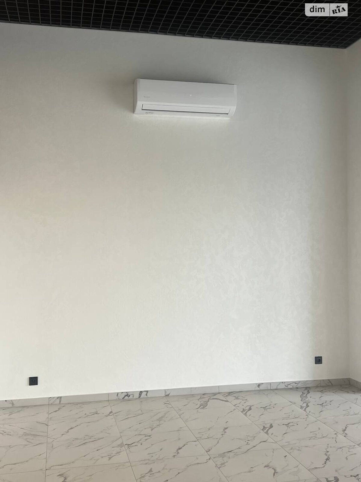 Коммерческое помещение в Ровно, сдам в аренду по Черновола Вячеслава улица 94Г, район Южный, цена: 73 800 грн за объект фото 1