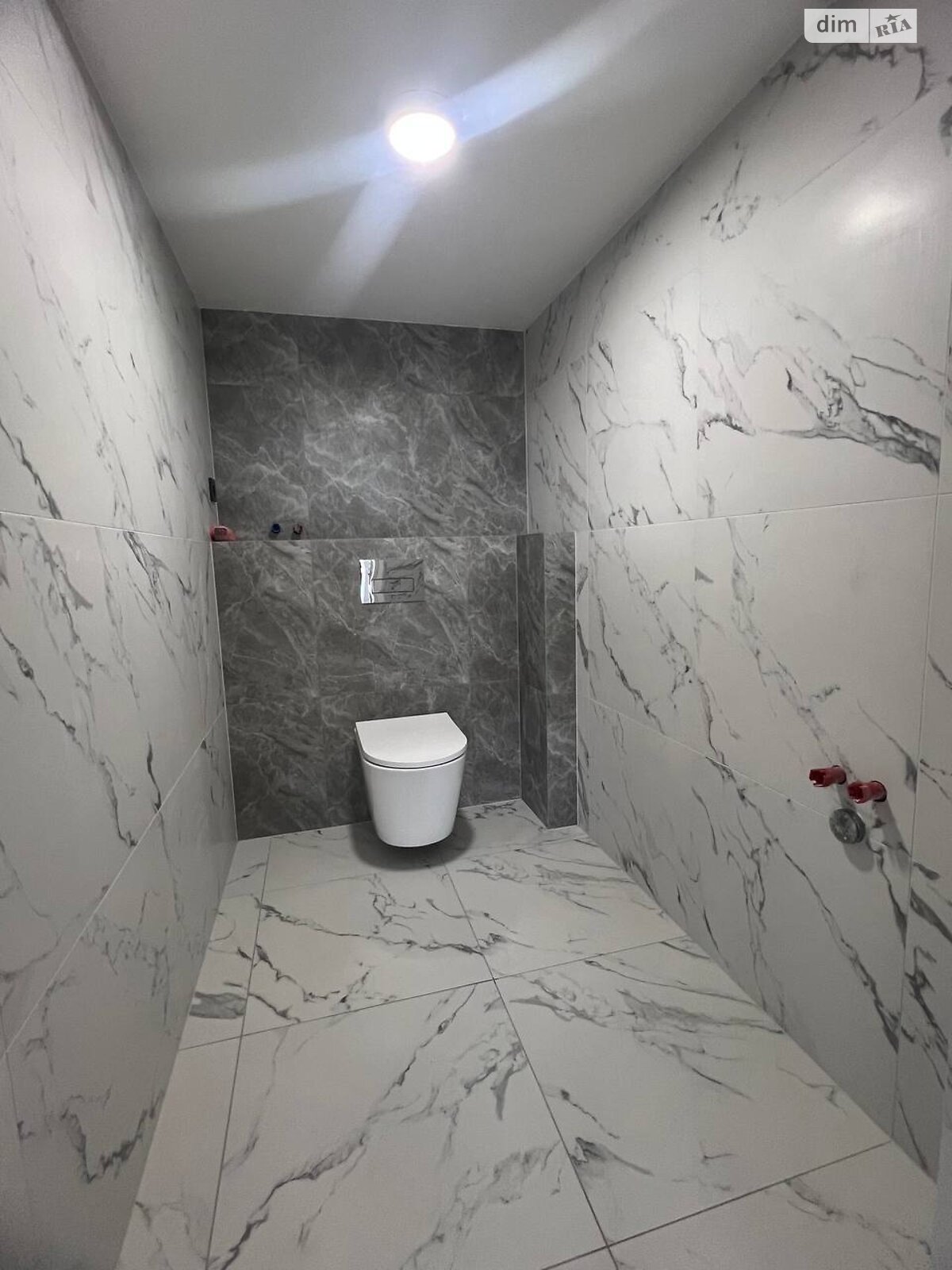 Коммерческое помещение в Ровно, сдам в аренду по Черновола Вячеслава улица 94Г, район Южный, цена: 73 800 грн за объект фото 1